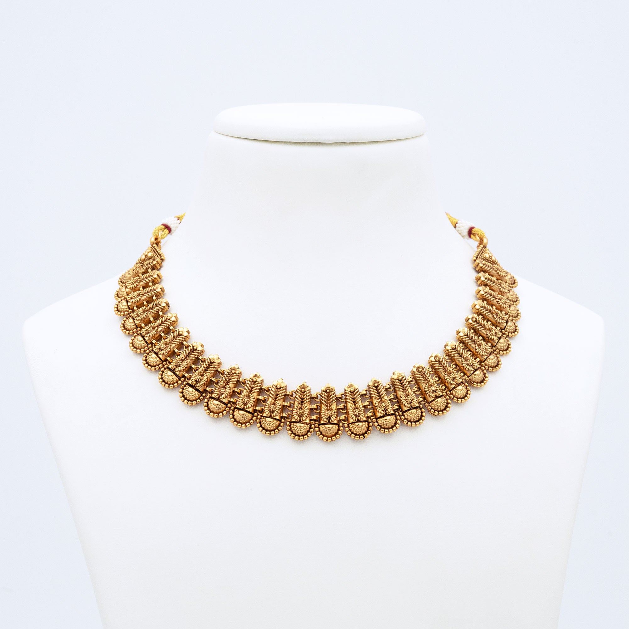 Traditional Leaf Necklace Set