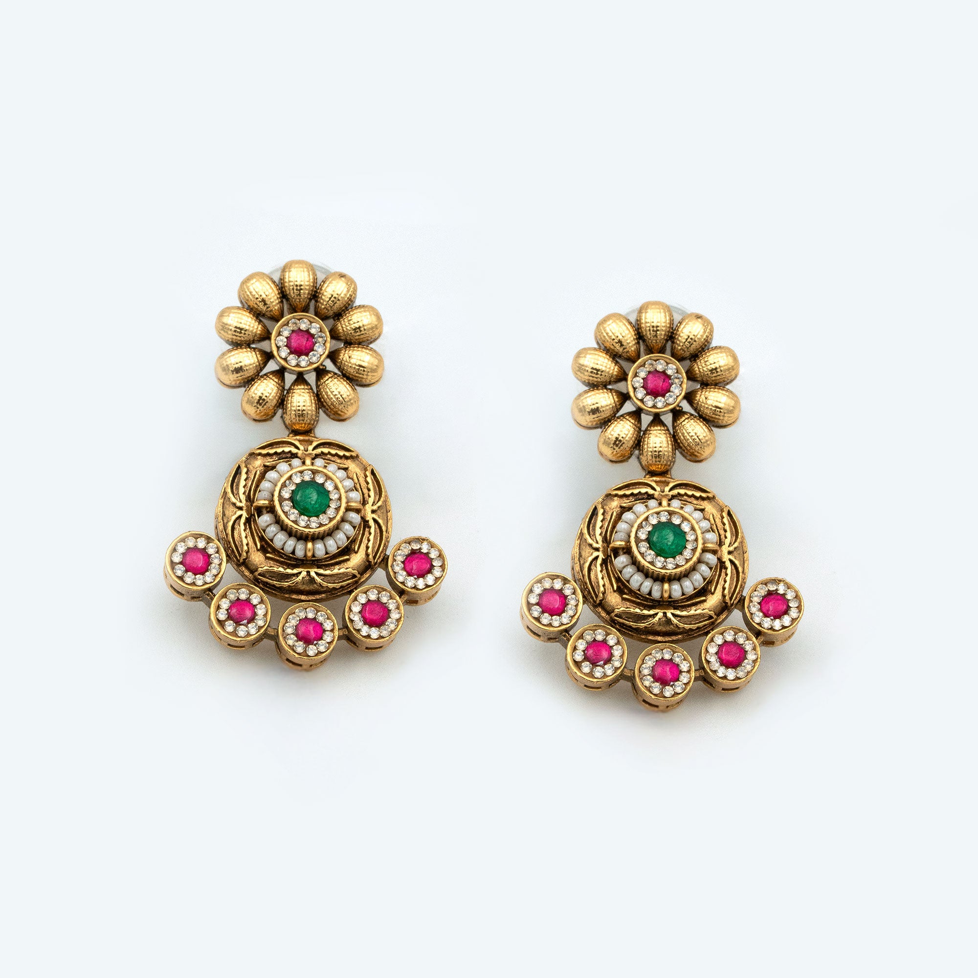 Traditional Round Top Round Earring Set