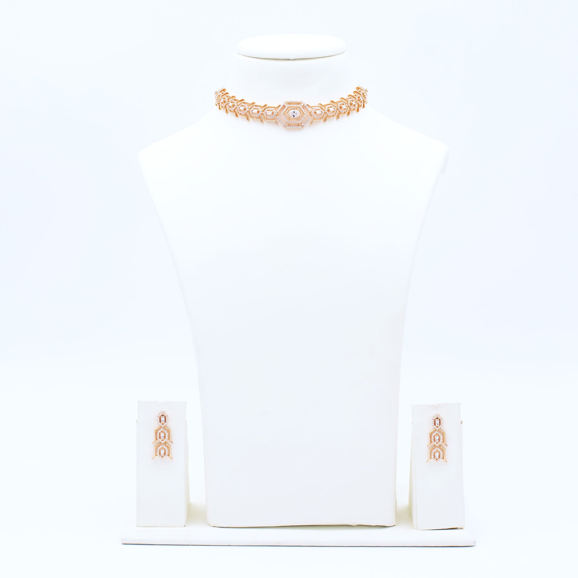 Modern Spider Link Necklace Set