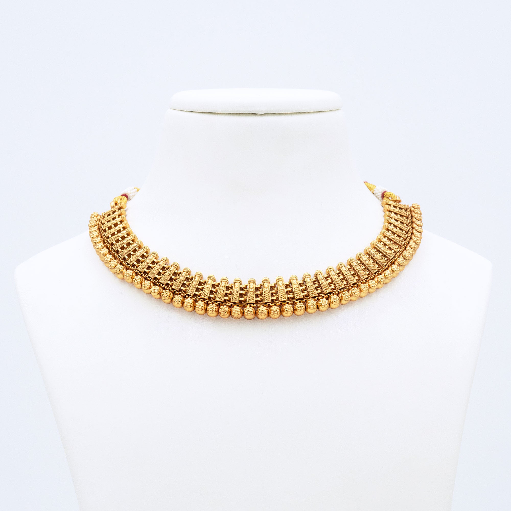 Traditional Tiny Floral Necklace Set