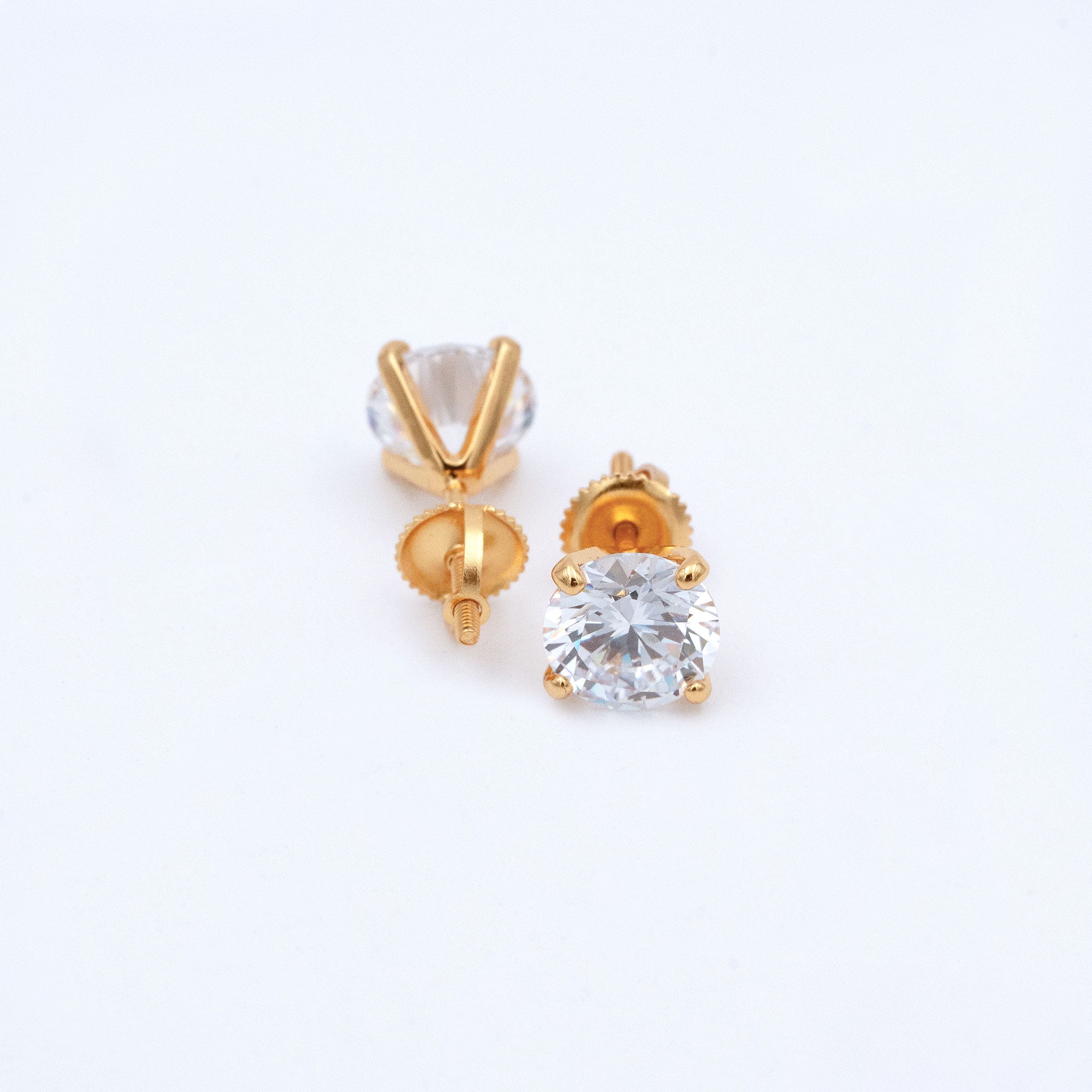 Modern Pyramid Prong Screw Back Tops ( Small )