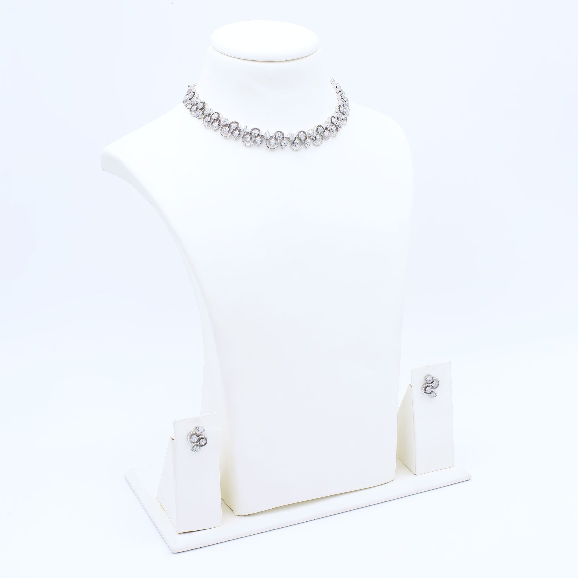 Modern Interlink Leaf Necklace Set
