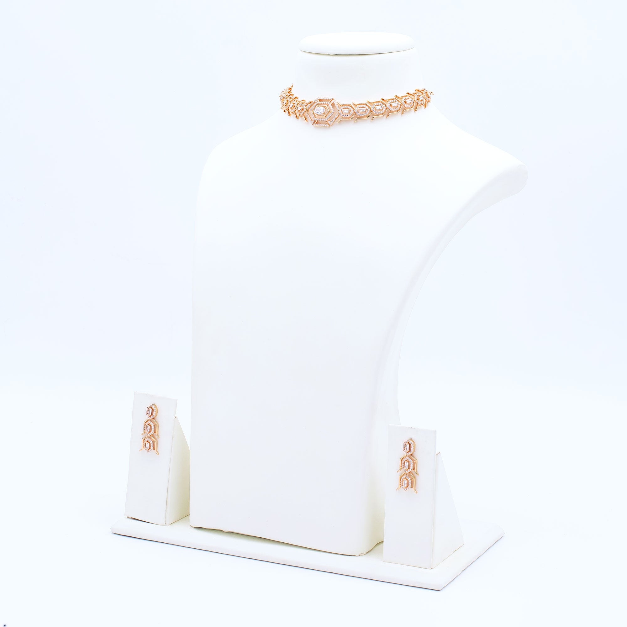 Modern Spider Link Necklace Set