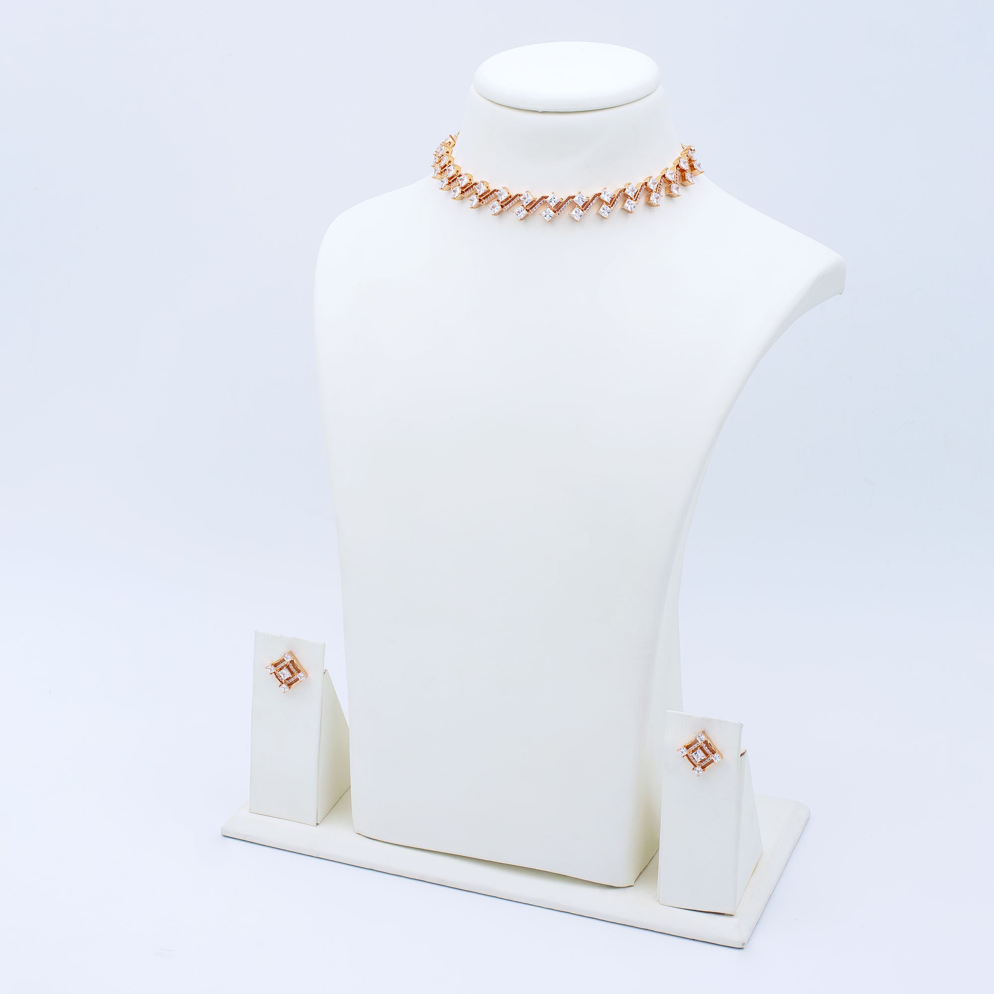Modern Interlink Zigzag Necklace Set