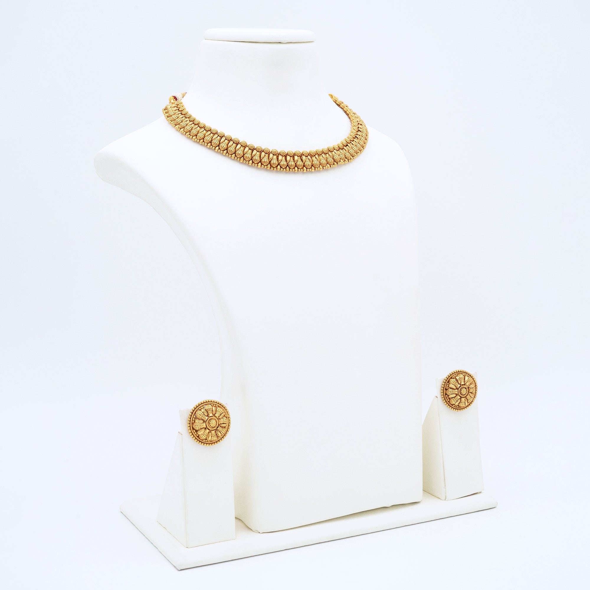 Traditional Pouch Necklace Set