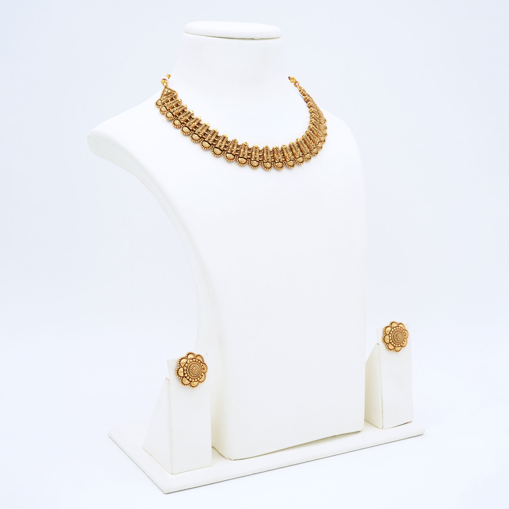 Traditional Leaf Necklace Set