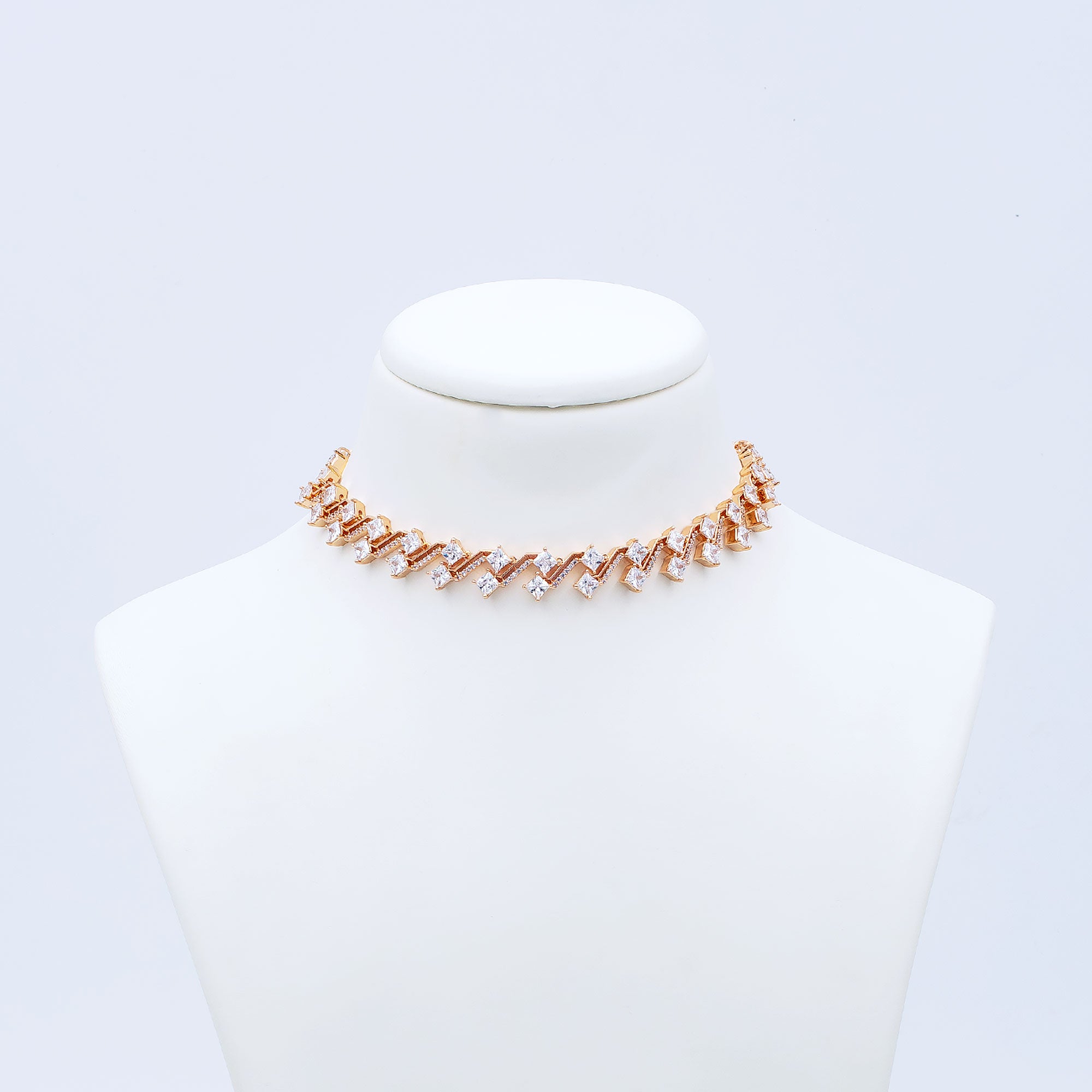 Modern Interlink Zigzag Necklace Set