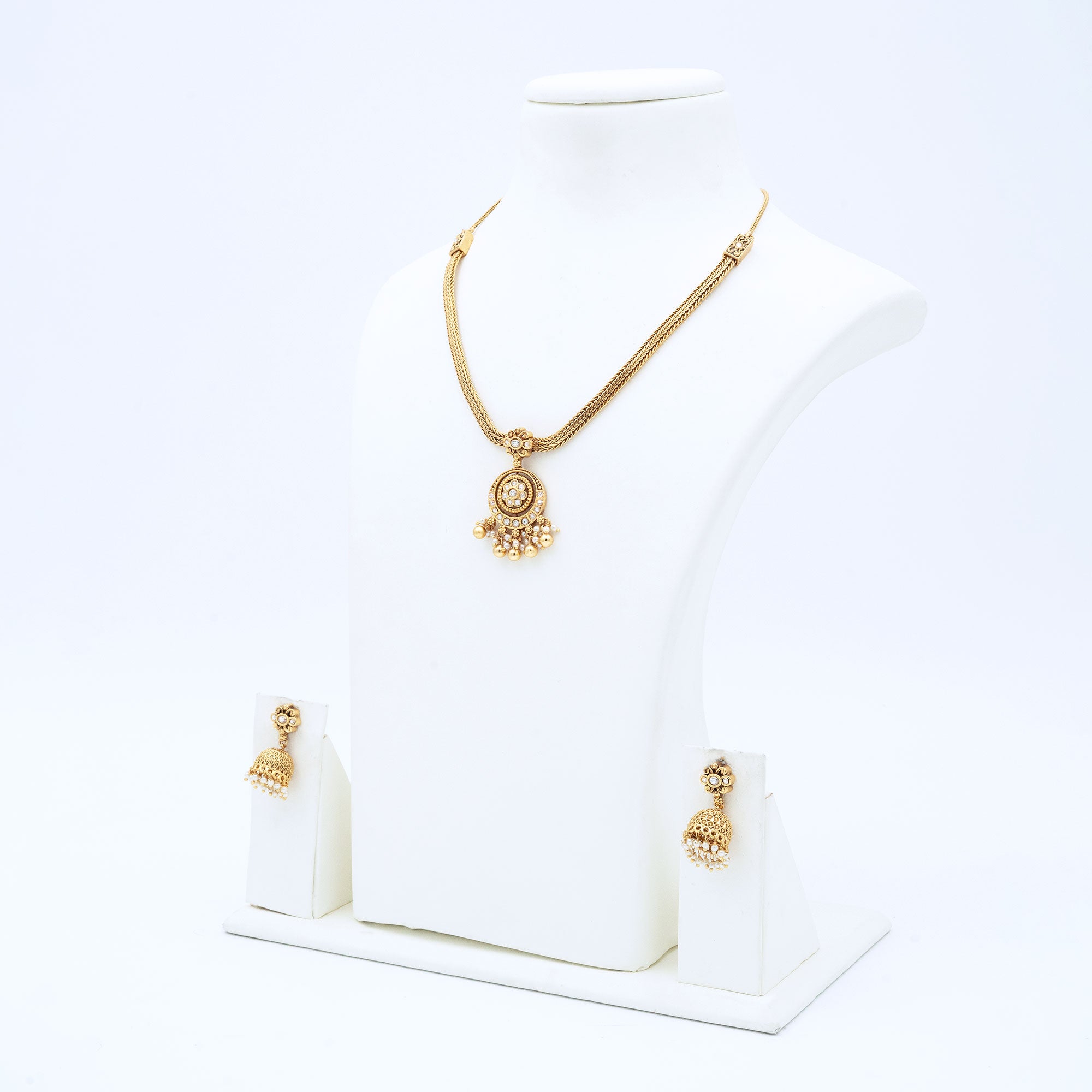Trendy Necklace Set with Crescent Pendant