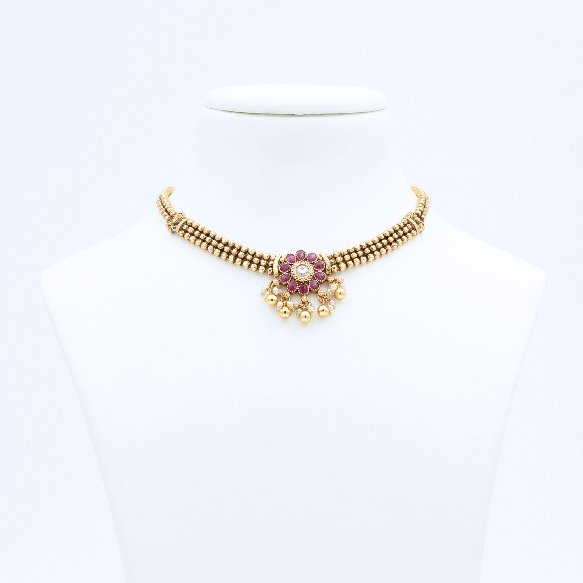 Trendy Floral Necklace Set