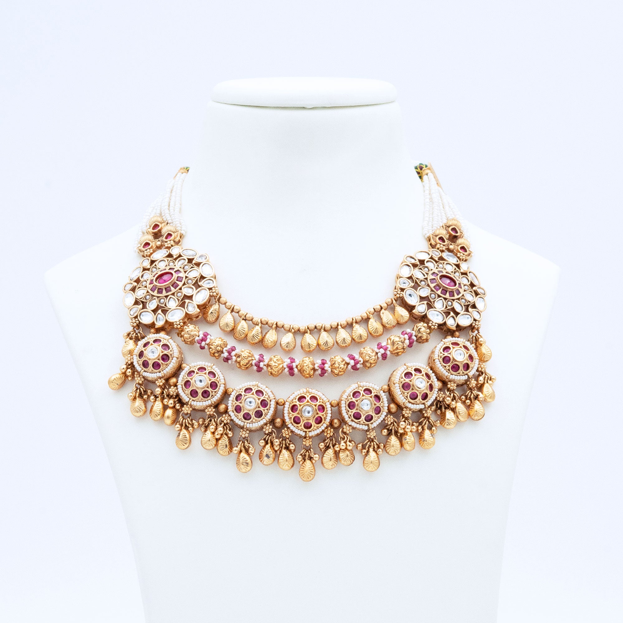 Trendy Multilayered Necklace Set