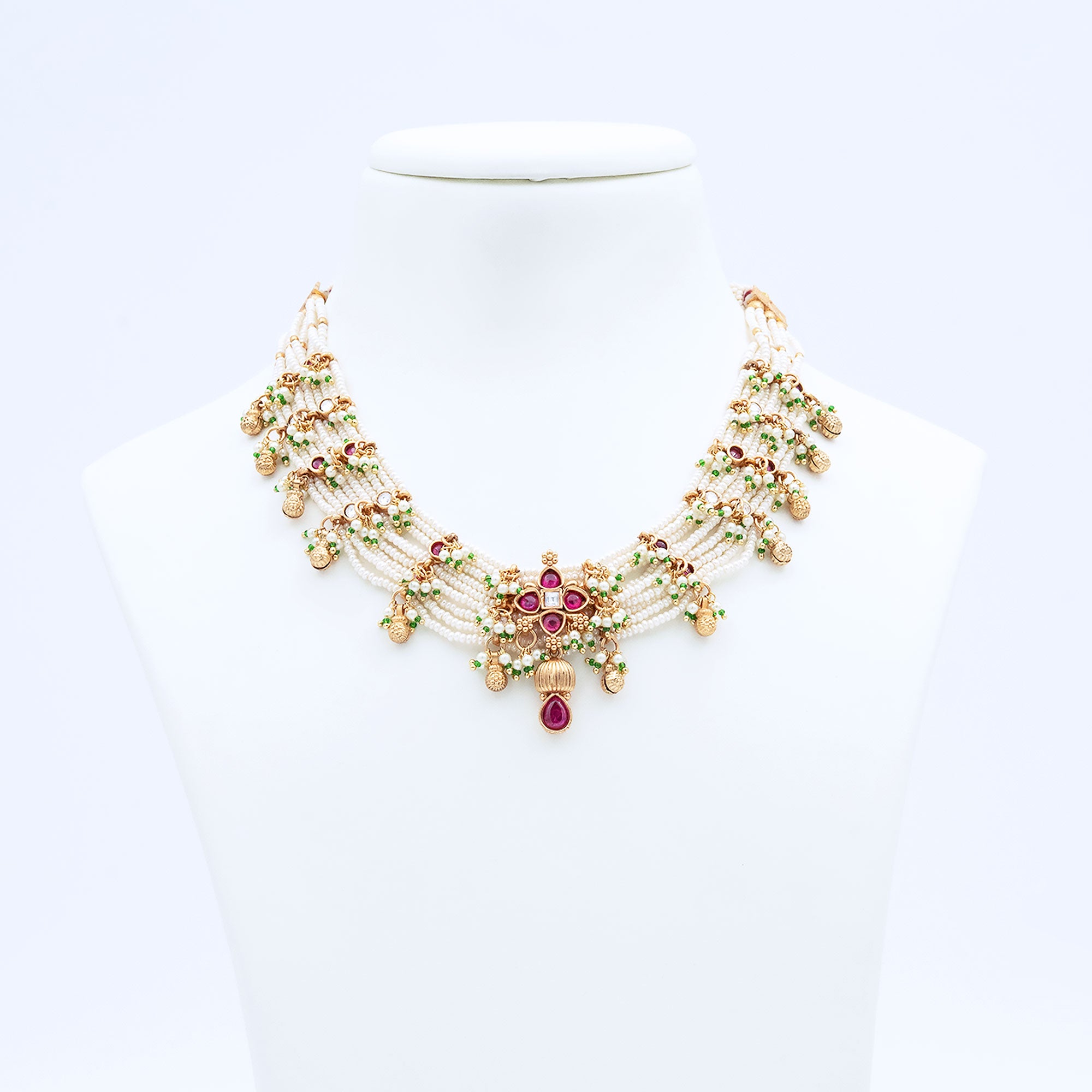 Trendy Layered Floral Pearl Necklace Set