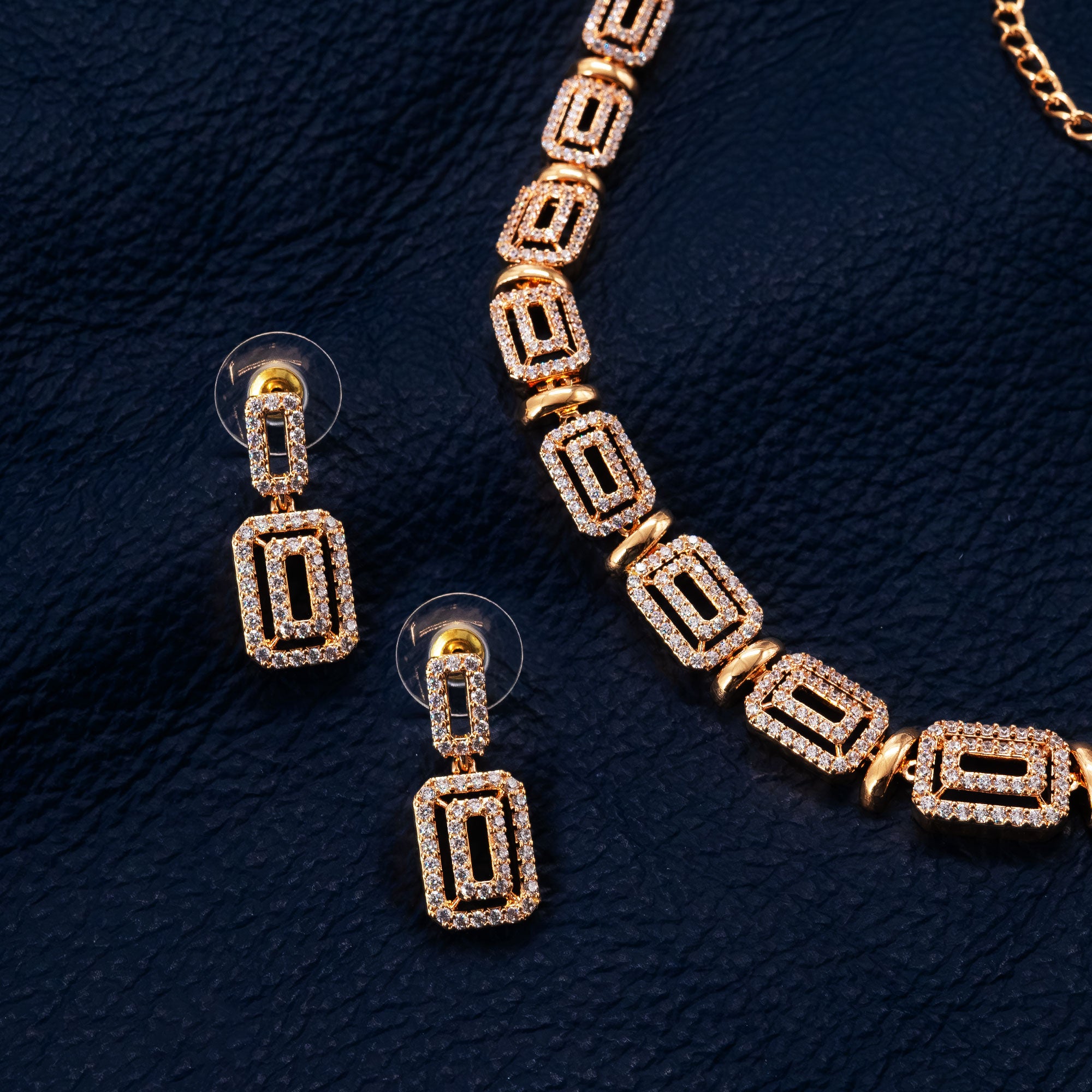 Modern Hollow Box Necklace Set