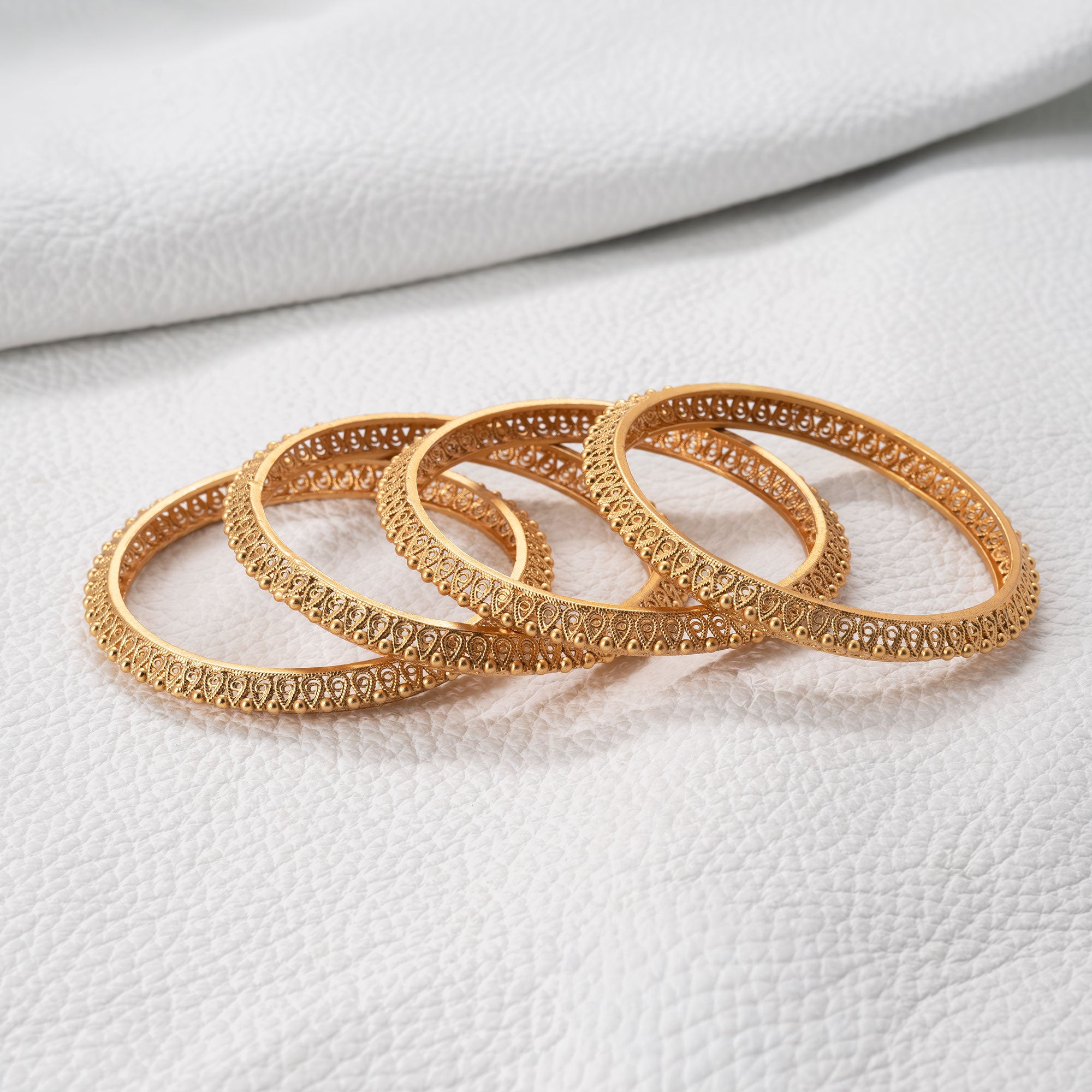 Trendy Oval Shape Bangles (Set of 4)