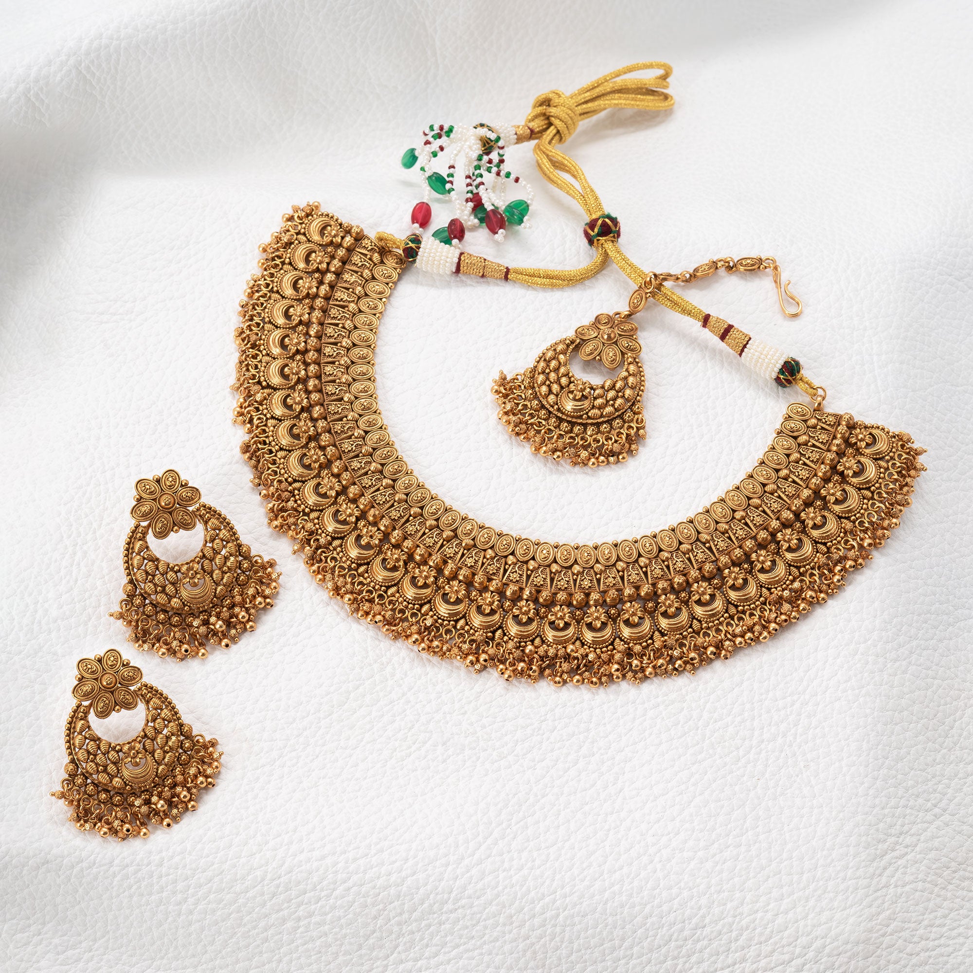 Trendy Crescent Necklace Set