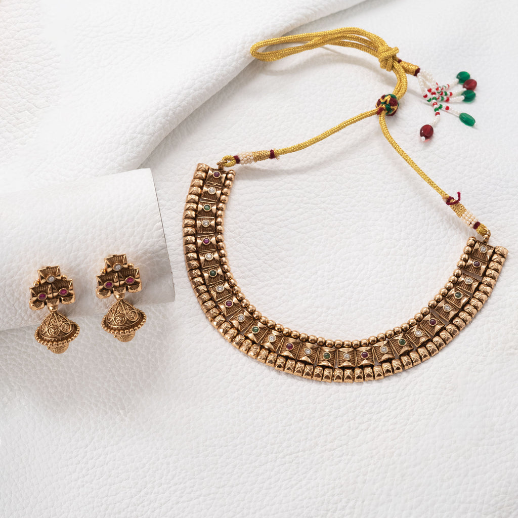 Trendy Long Petal Necklace Set