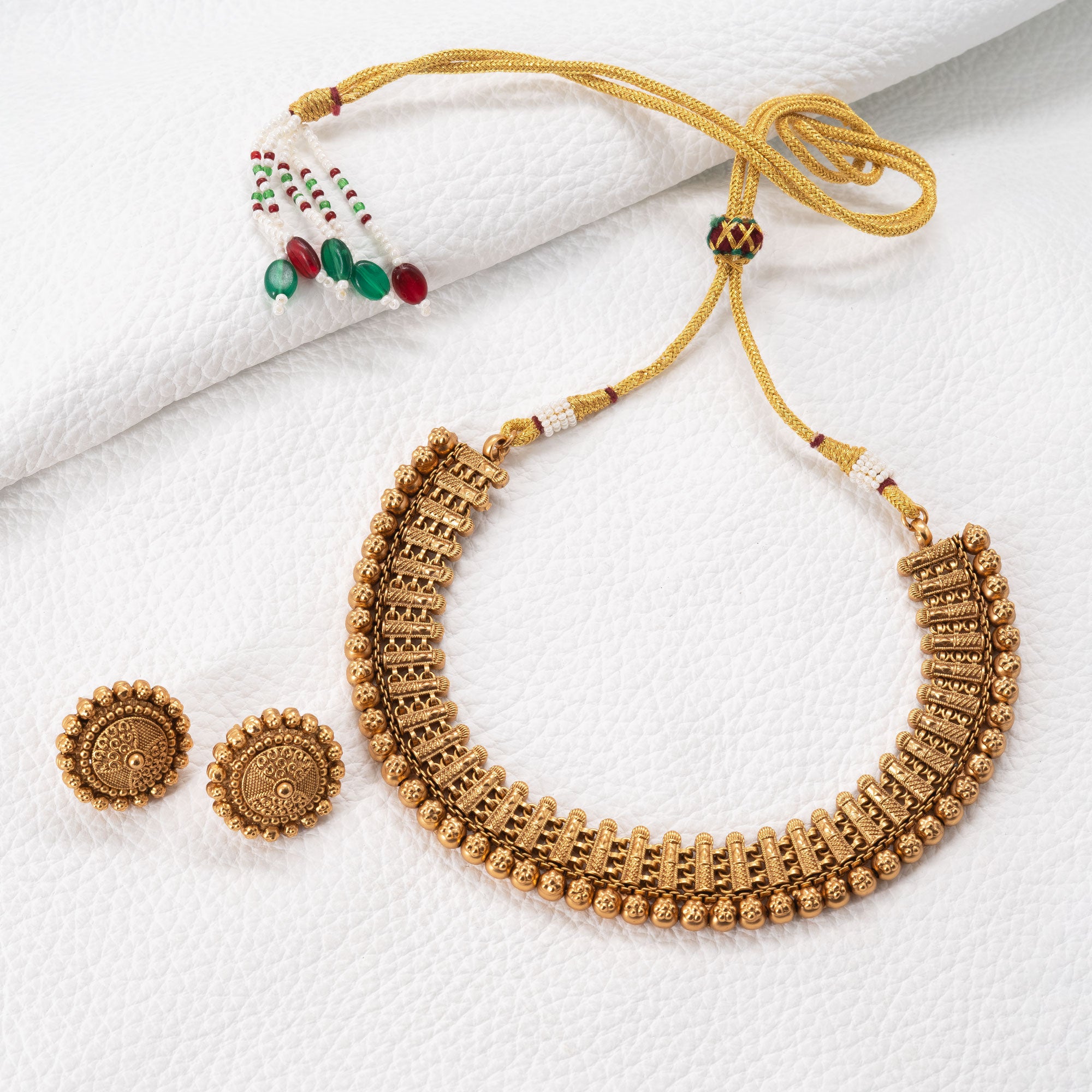 Traditional Tiny Floral Necklace Set