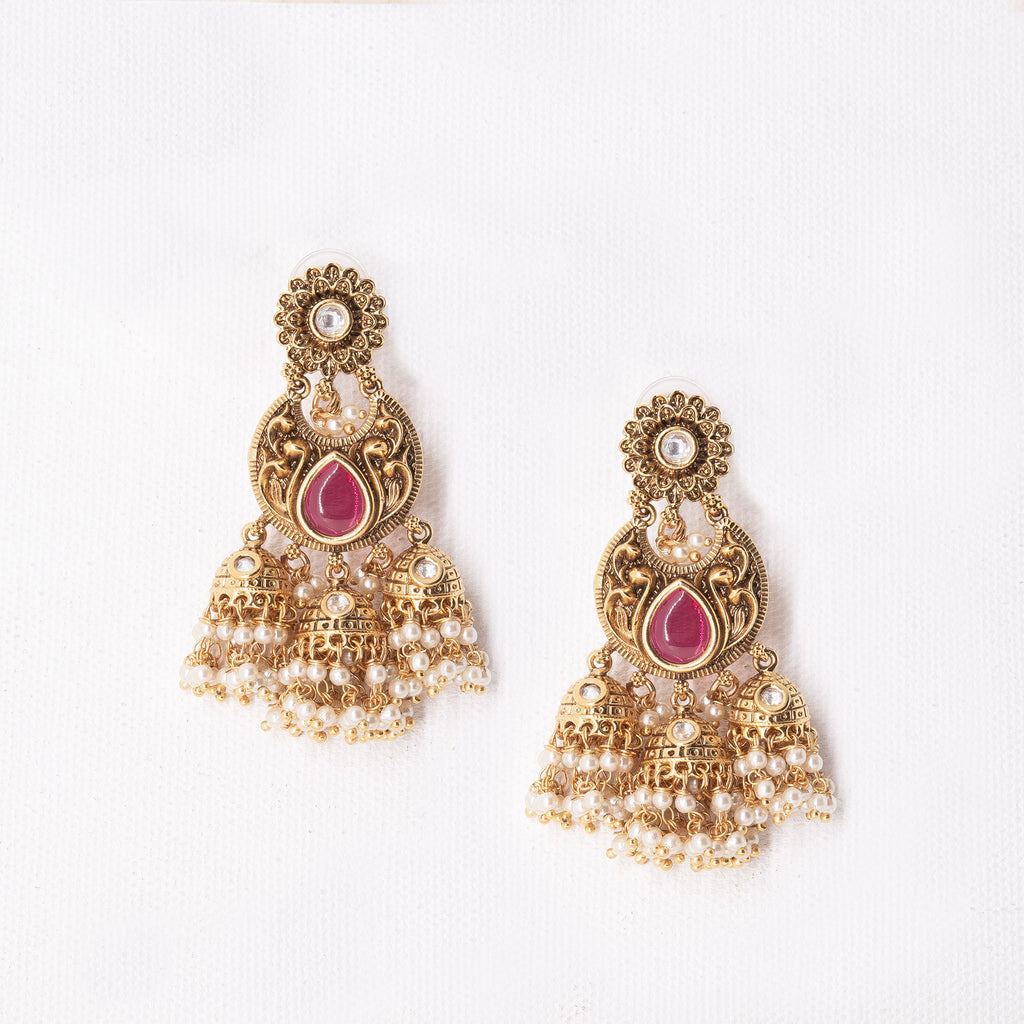 Traditional Round Crescent Earring Set