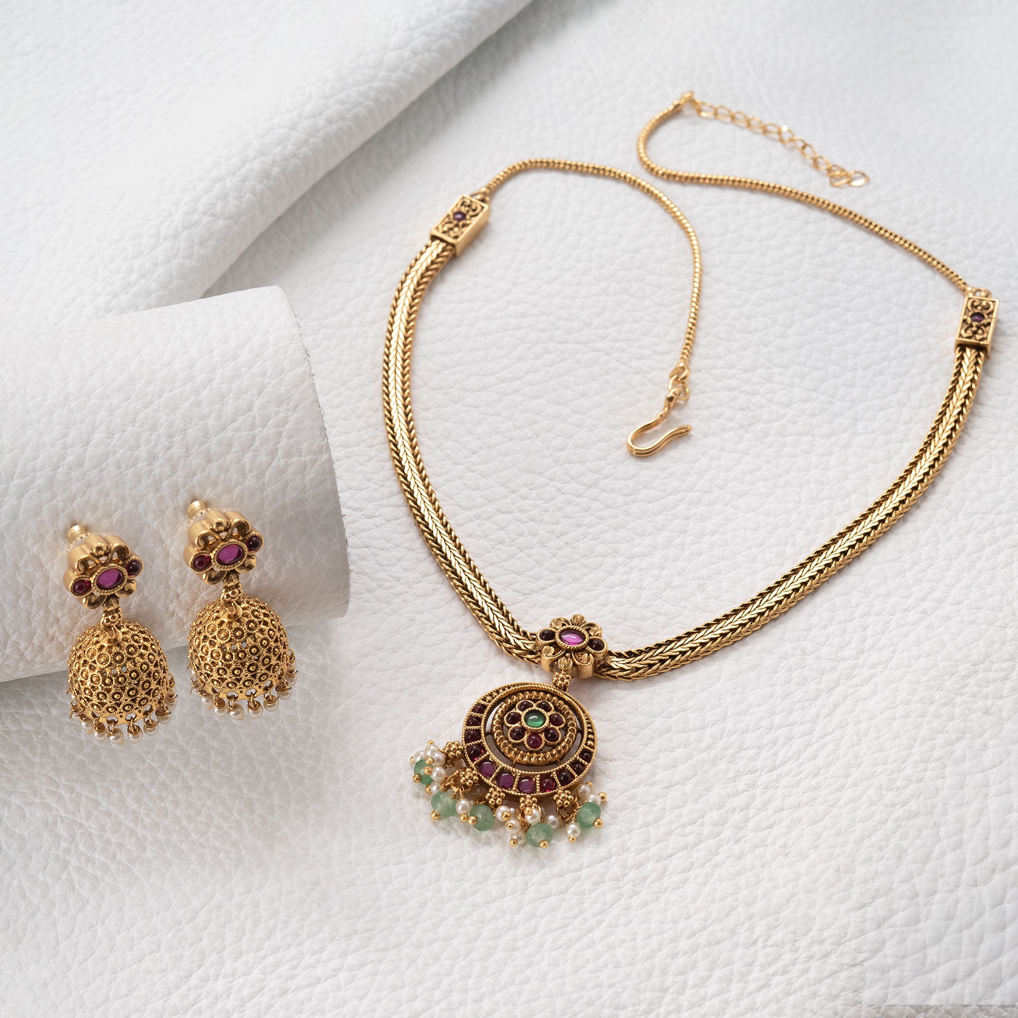 Trendy Necklace Set with Crescent Pendant