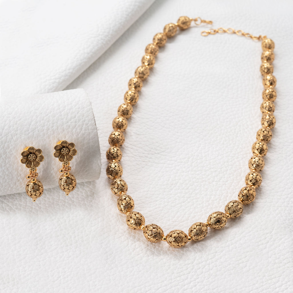 Traditional Oval Rudhraksha Necklace Set