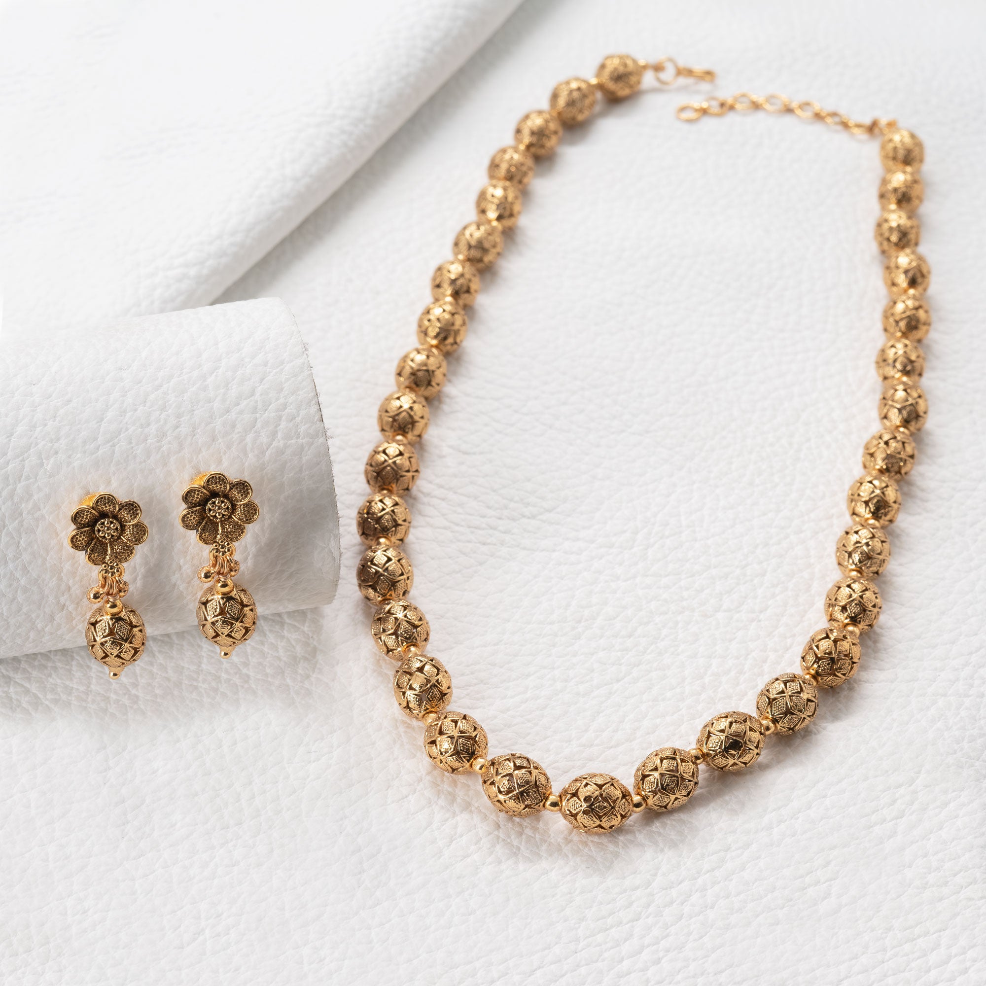 Traditional Oval Rudhraksha Necklace Set