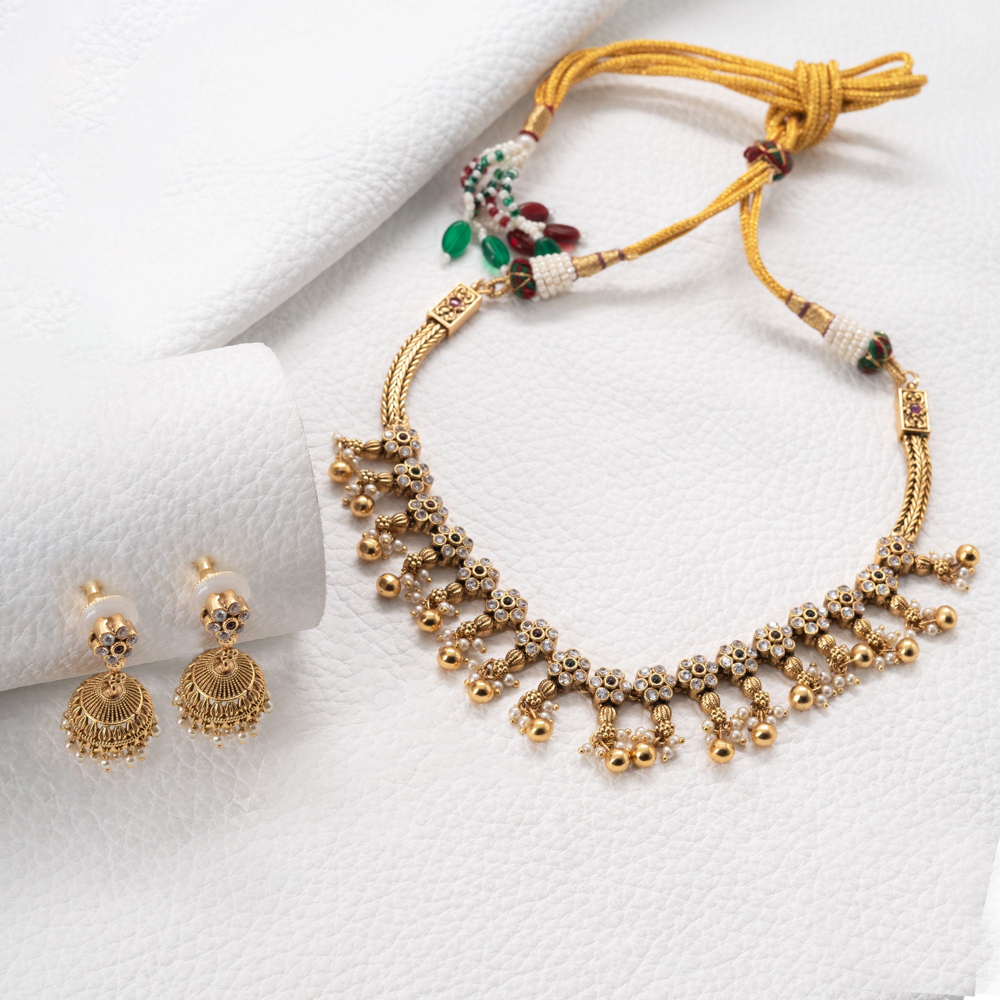 Trendy Linked Floral Necklace Set