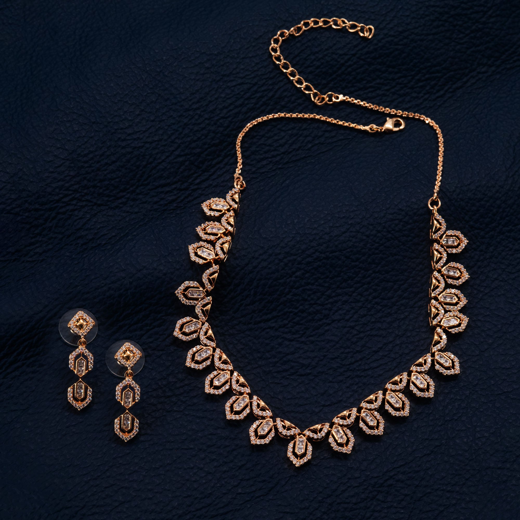 Modern Geometrical Necklace Set