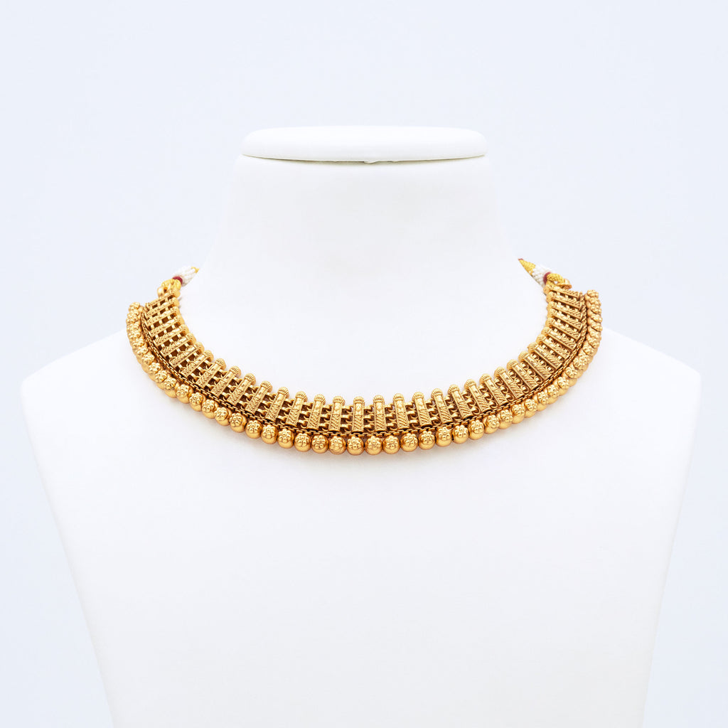 Traditional Tiny Floral Necklace Set
