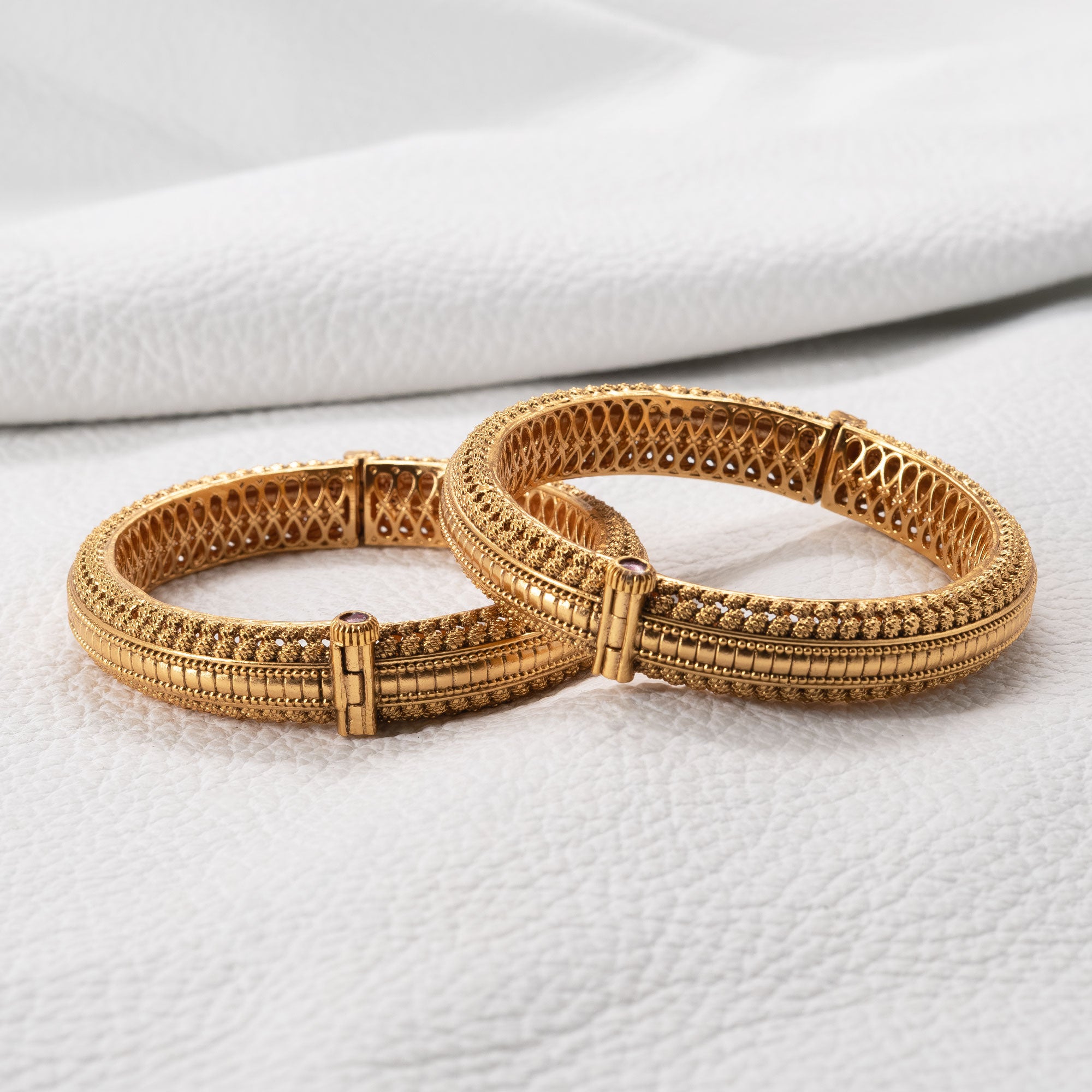 Trendy Tiny Floral Bangles (Set of 2)