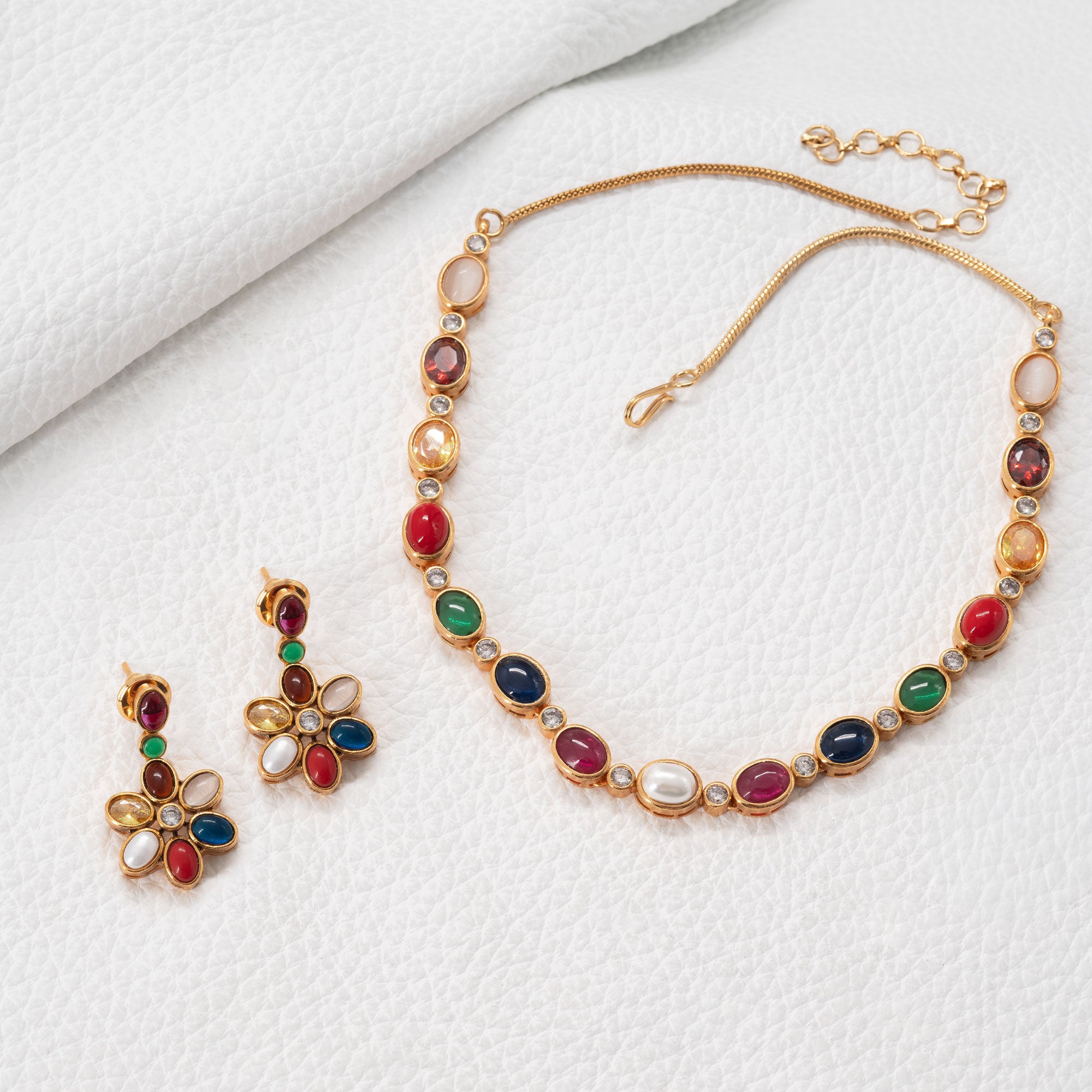 Trendy Multicolored Link Necklace Set