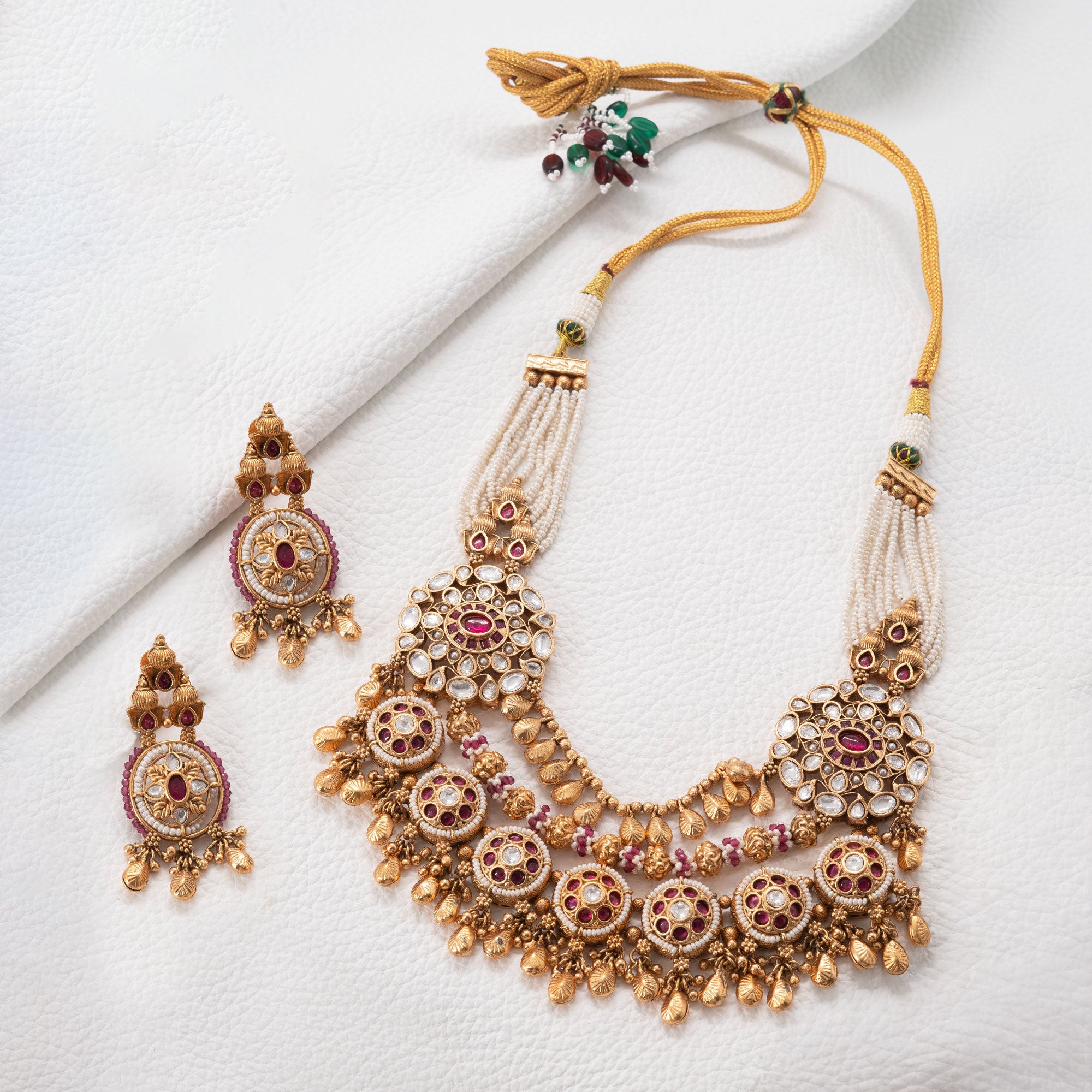 Trendy Multilayered Necklace Set
