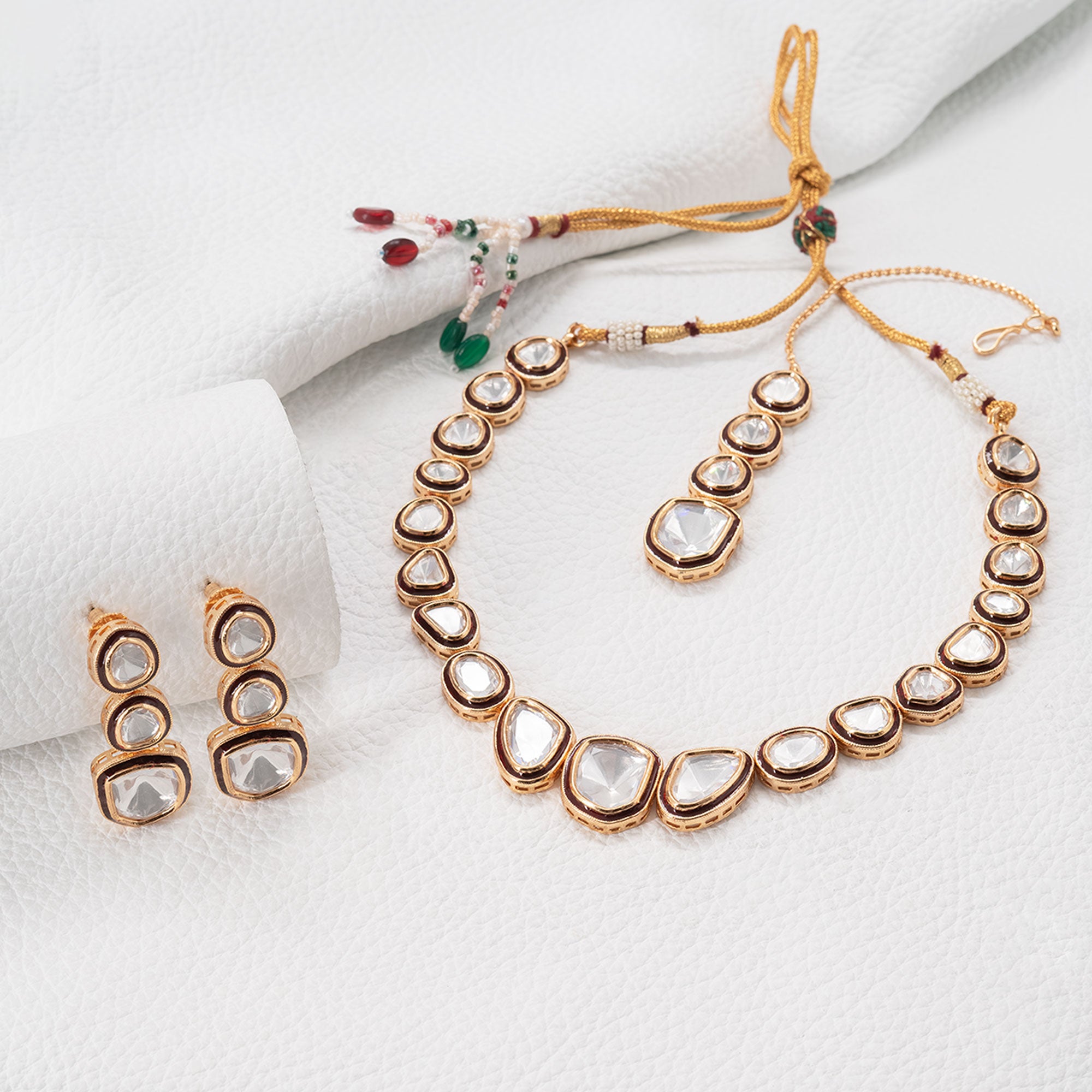 Modern Oval Shape Necklace Set