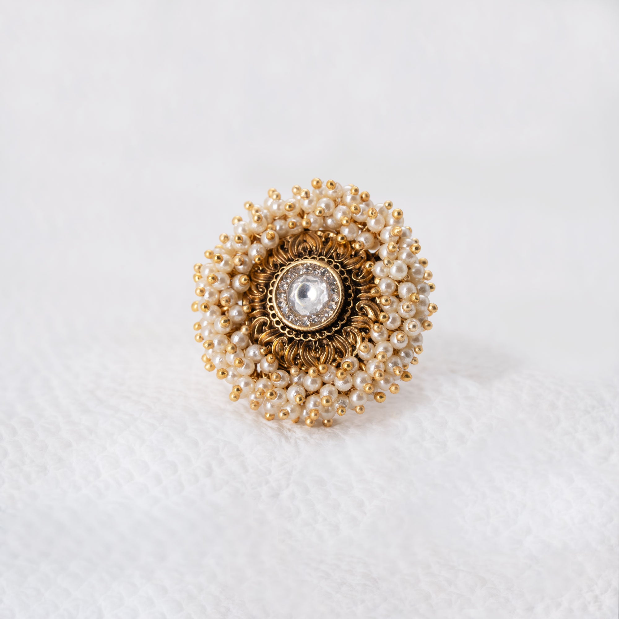 Trendy Pearly Circle RIng