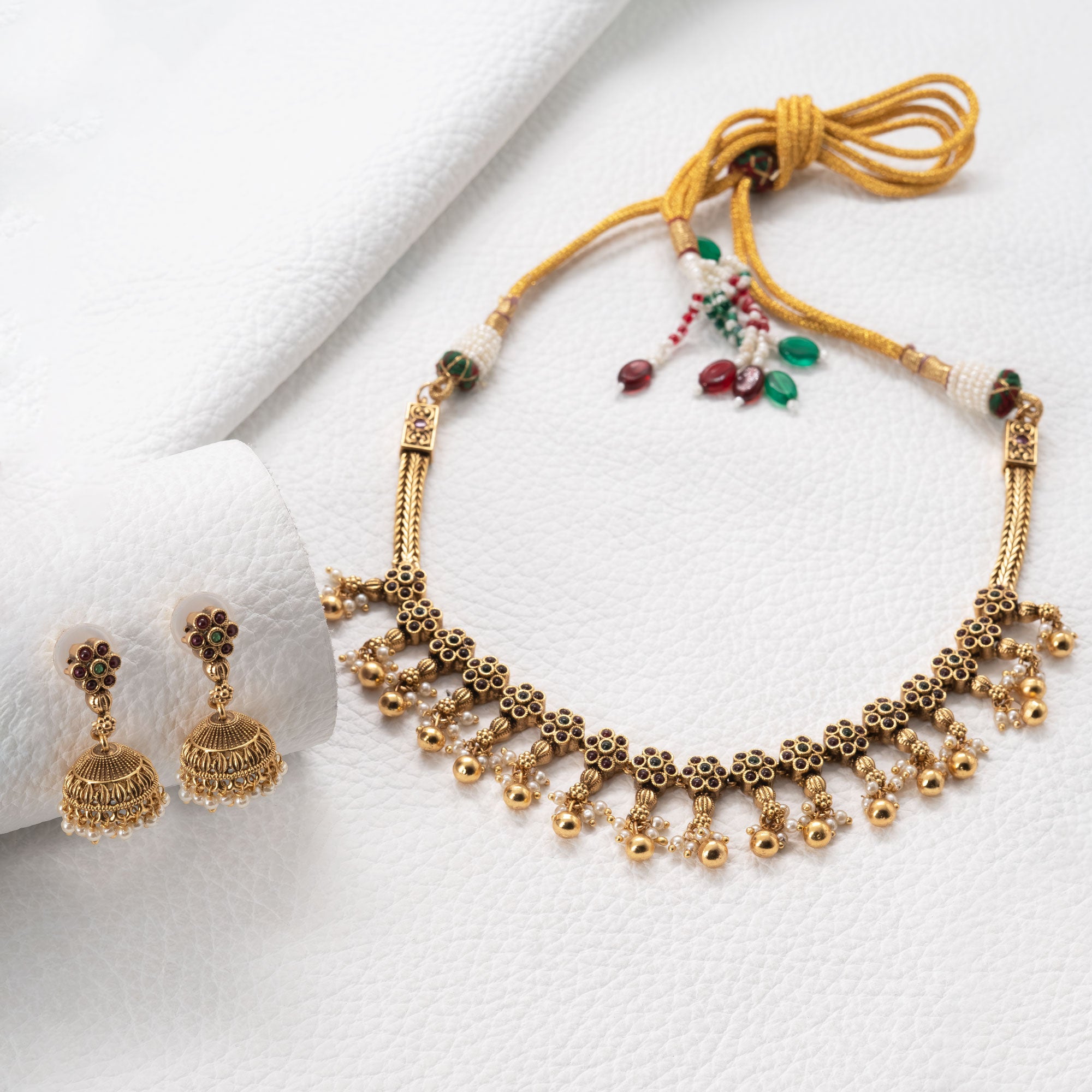 Trendy Linked Floral Necklace Set