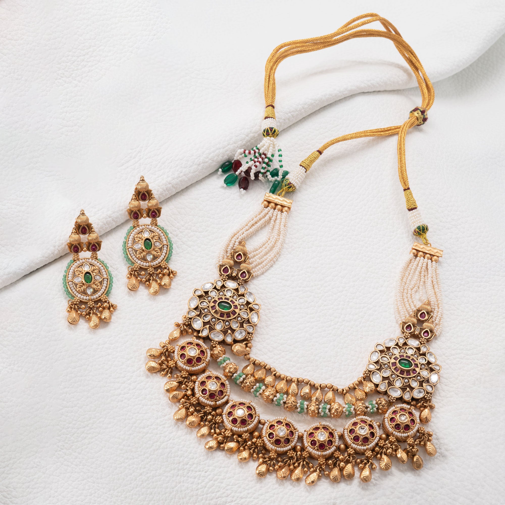 Trendy Multilayered Necklace Set