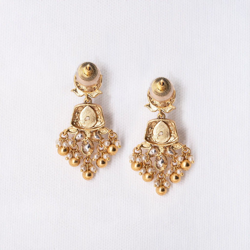 Traditional Floral Top Box Earring Set