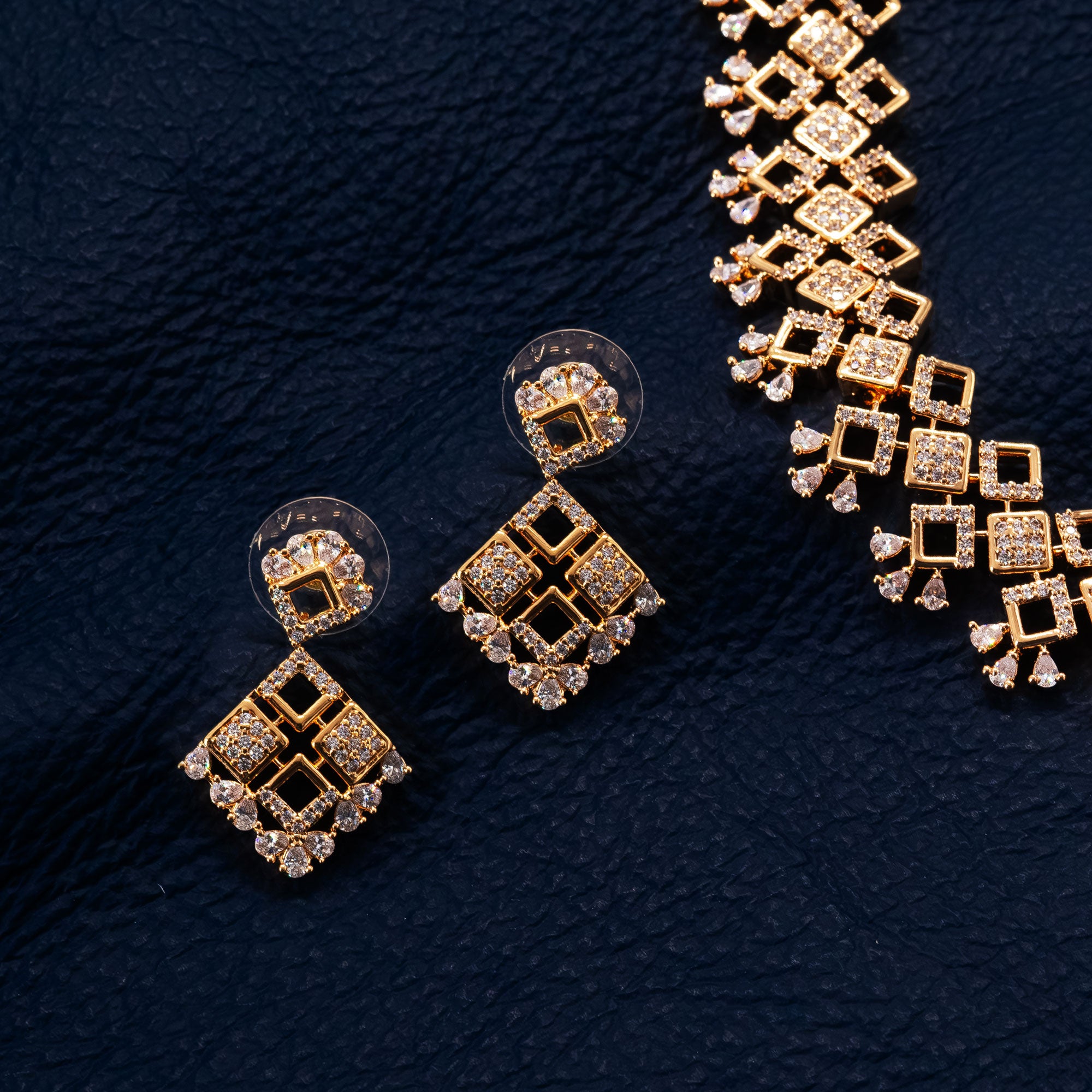 Modern Honeycomb Necklace Set