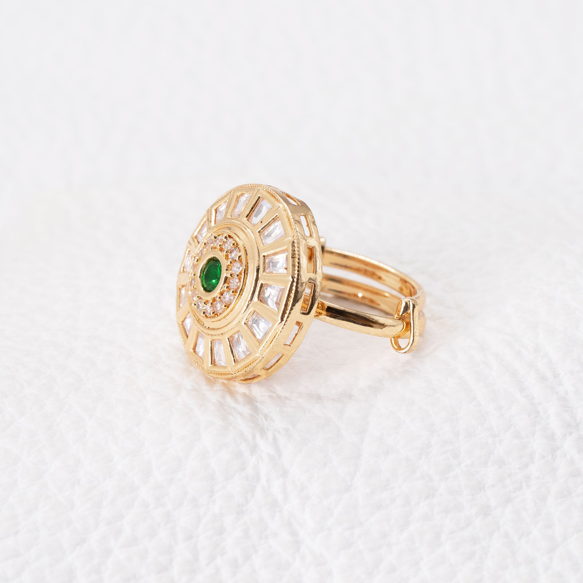 Trendy Round Geometrical Ring