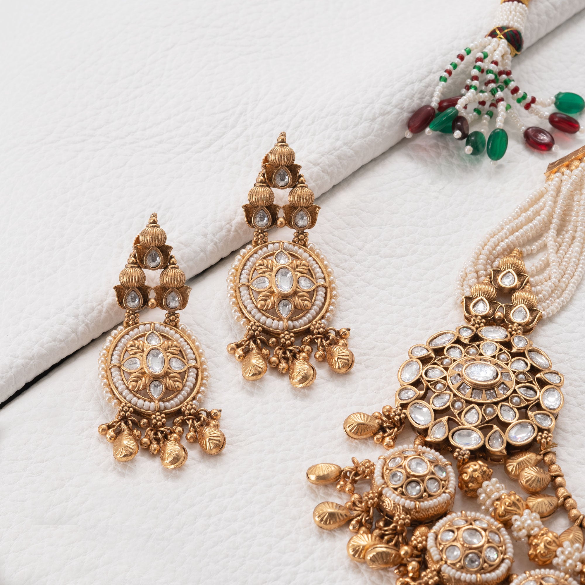 Trendy Multilayered Necklace Set