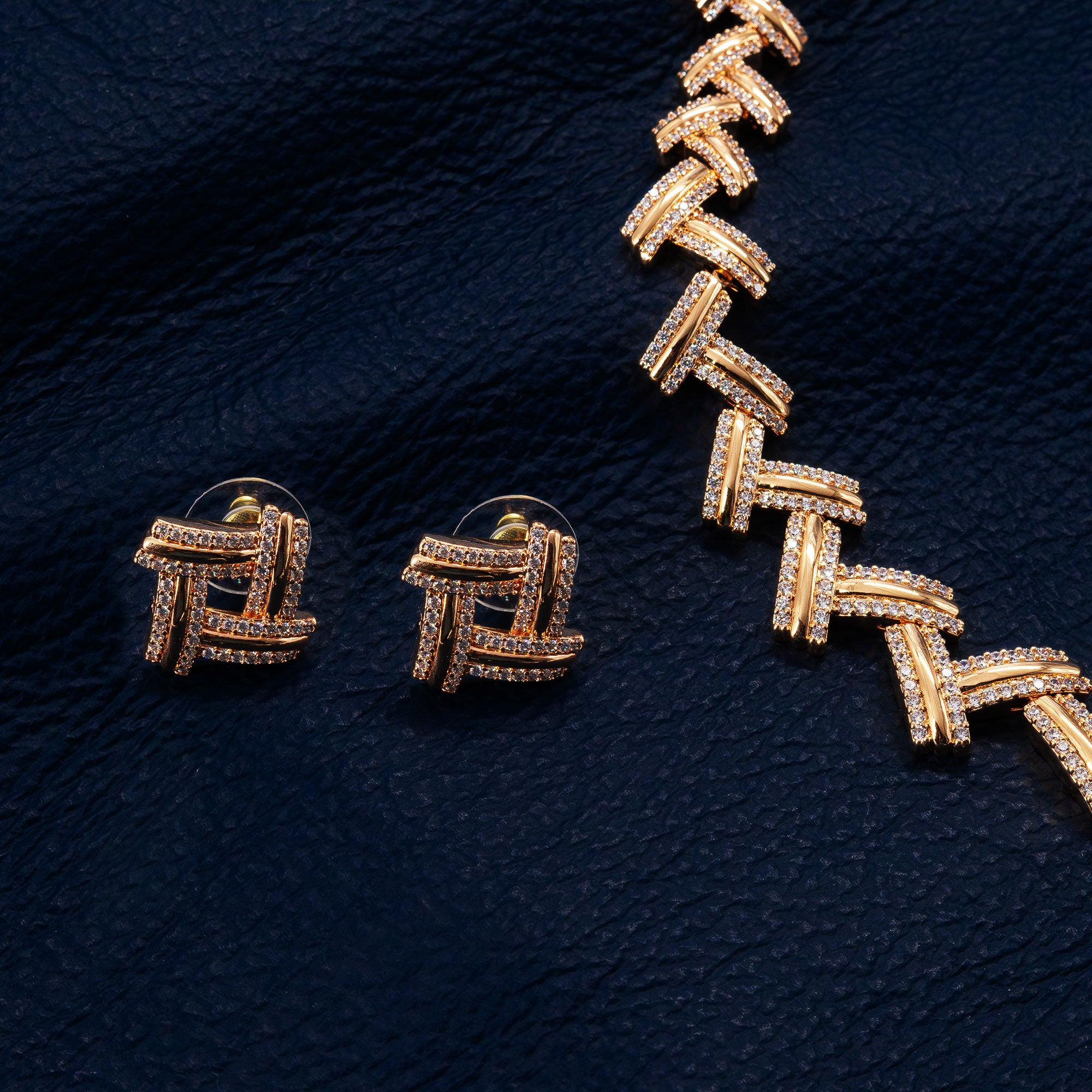 Modern Link Necklace Set