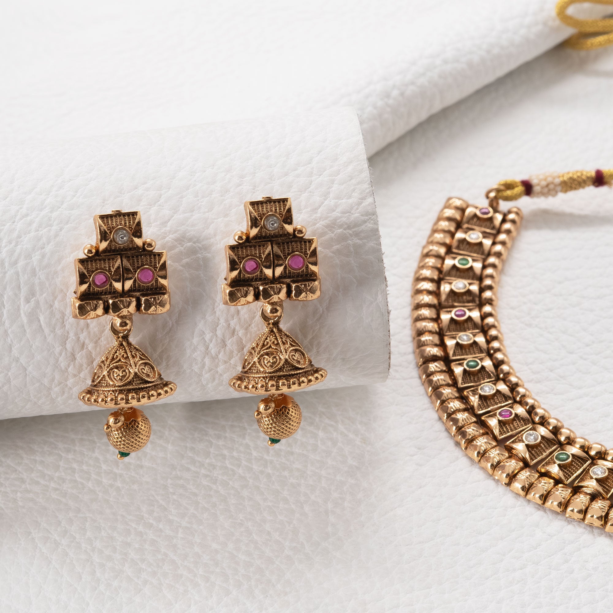 Trendy Long Petal Necklace Set