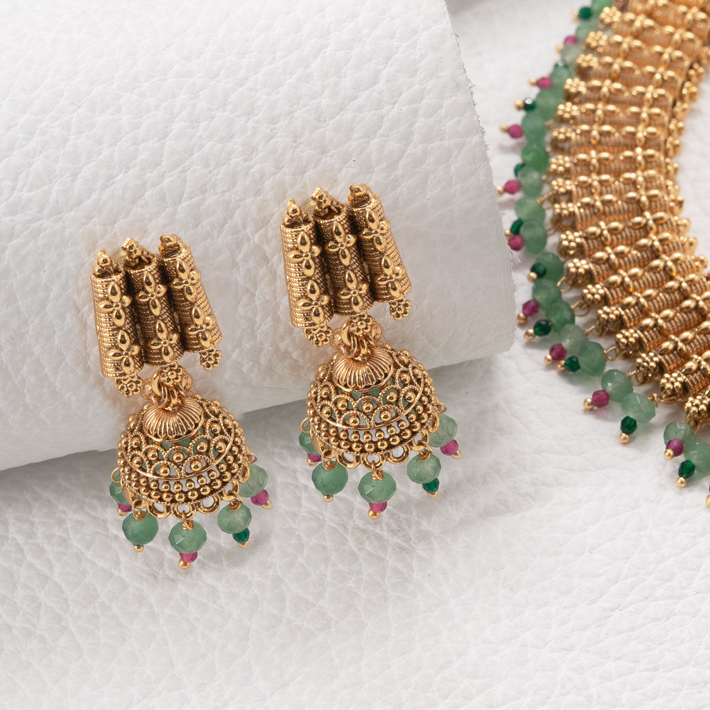 Traditional Column Necklace Set