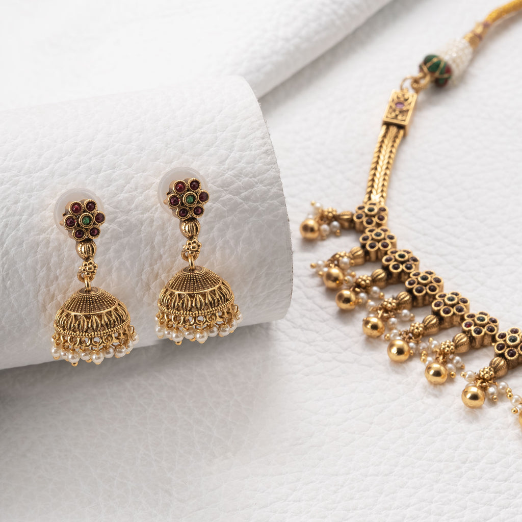 Trendy Linked Floral Necklace Set