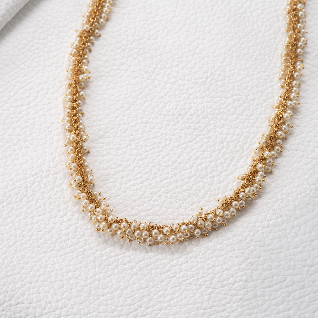 Trendy Bunchy Pearl Necklace