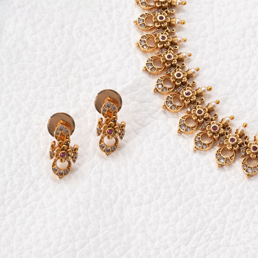 Traditional Tiny Floral Crescent Necklace Set