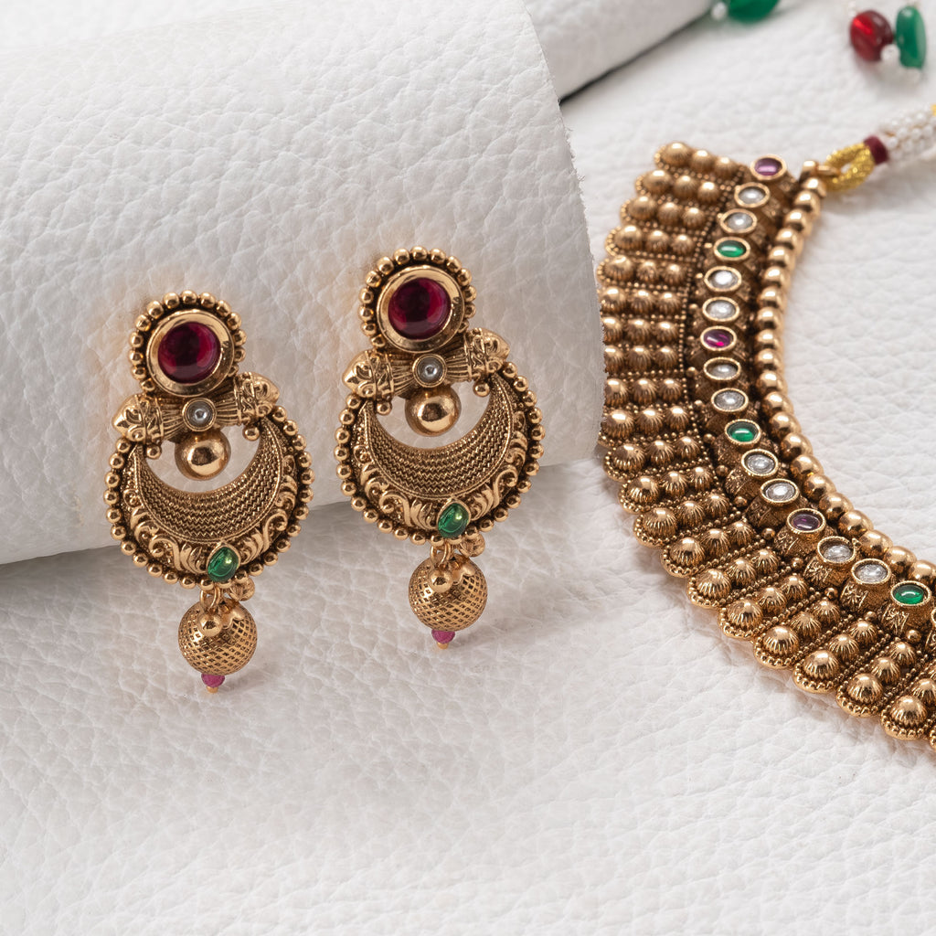 Trendy Long Petal Necklace Set