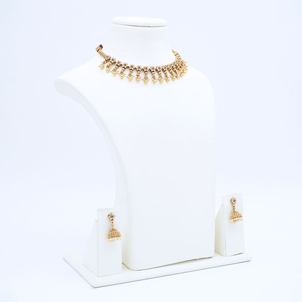Trendy Linked Floral Necklace Set