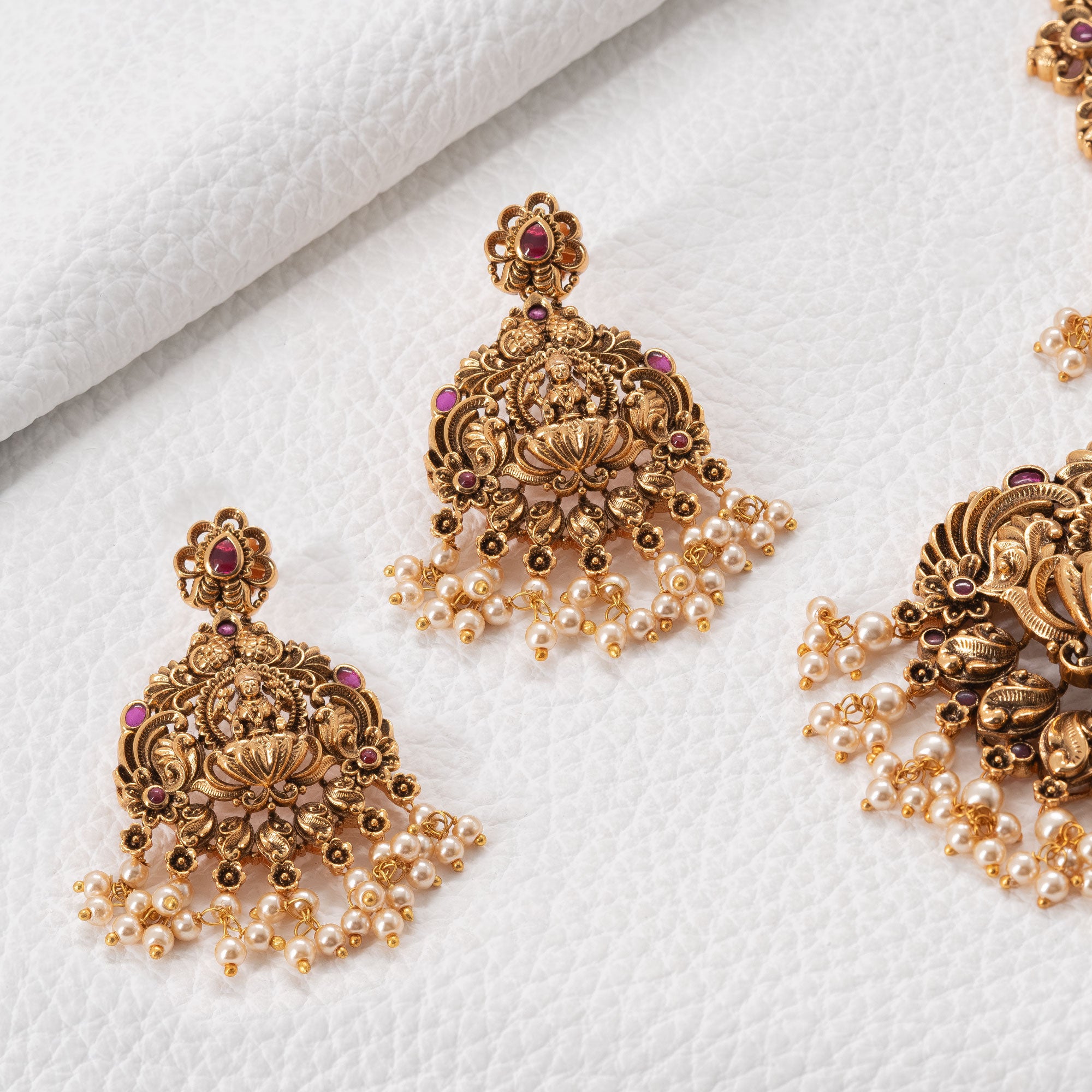 Traditional Lakshmi and Swan Necklace Set