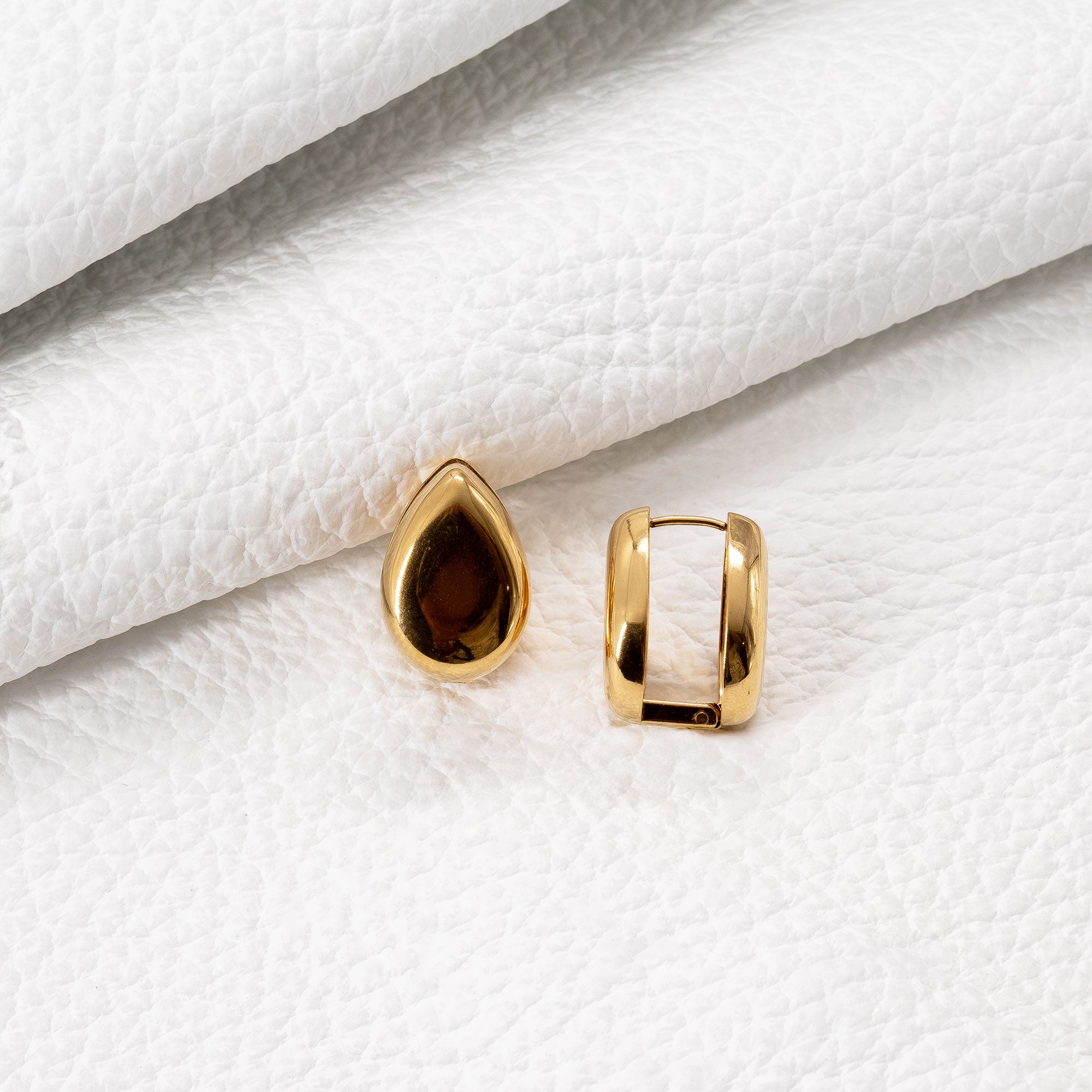 Trendy Pear Shape Earring Set