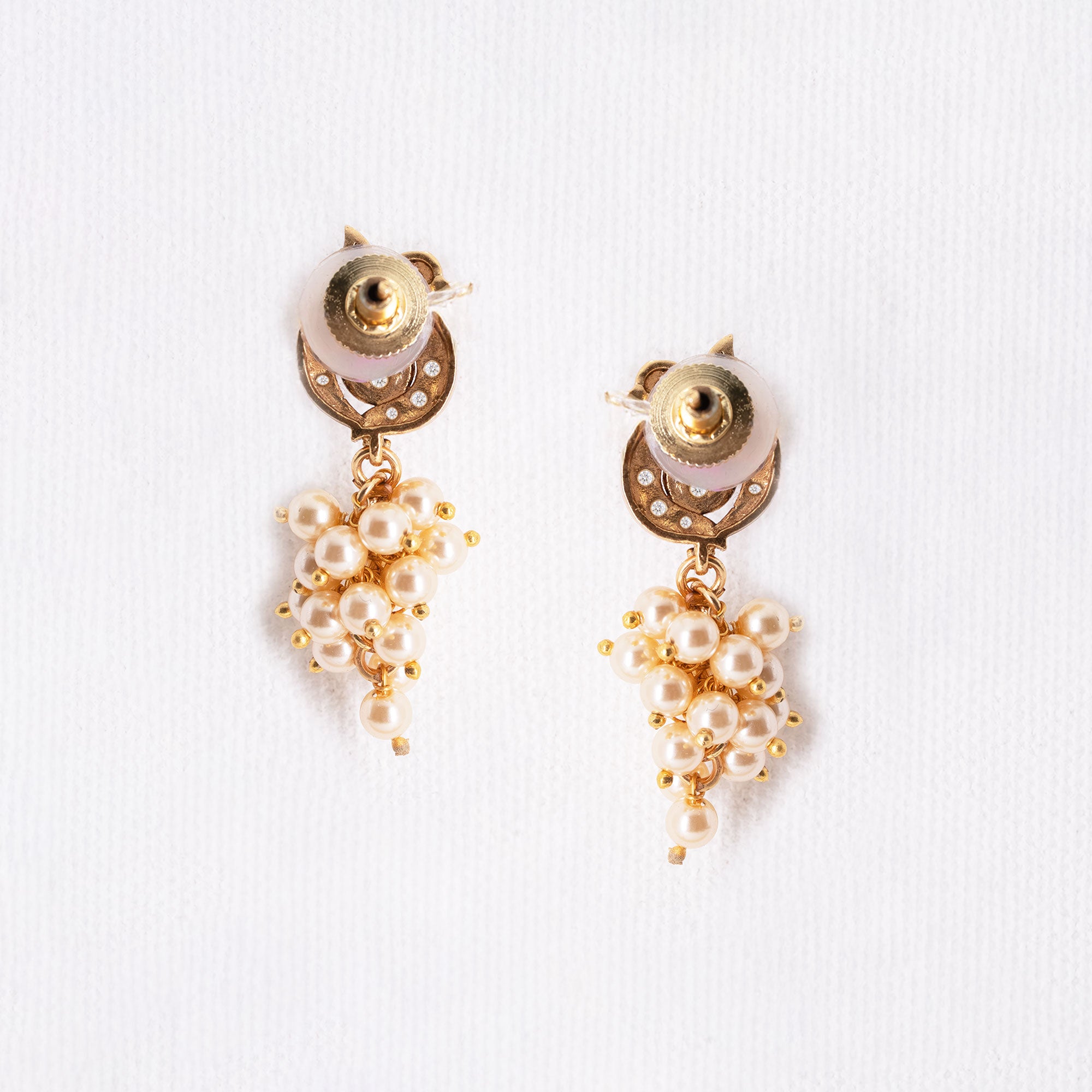 Trendy Swan with Bunch Tops