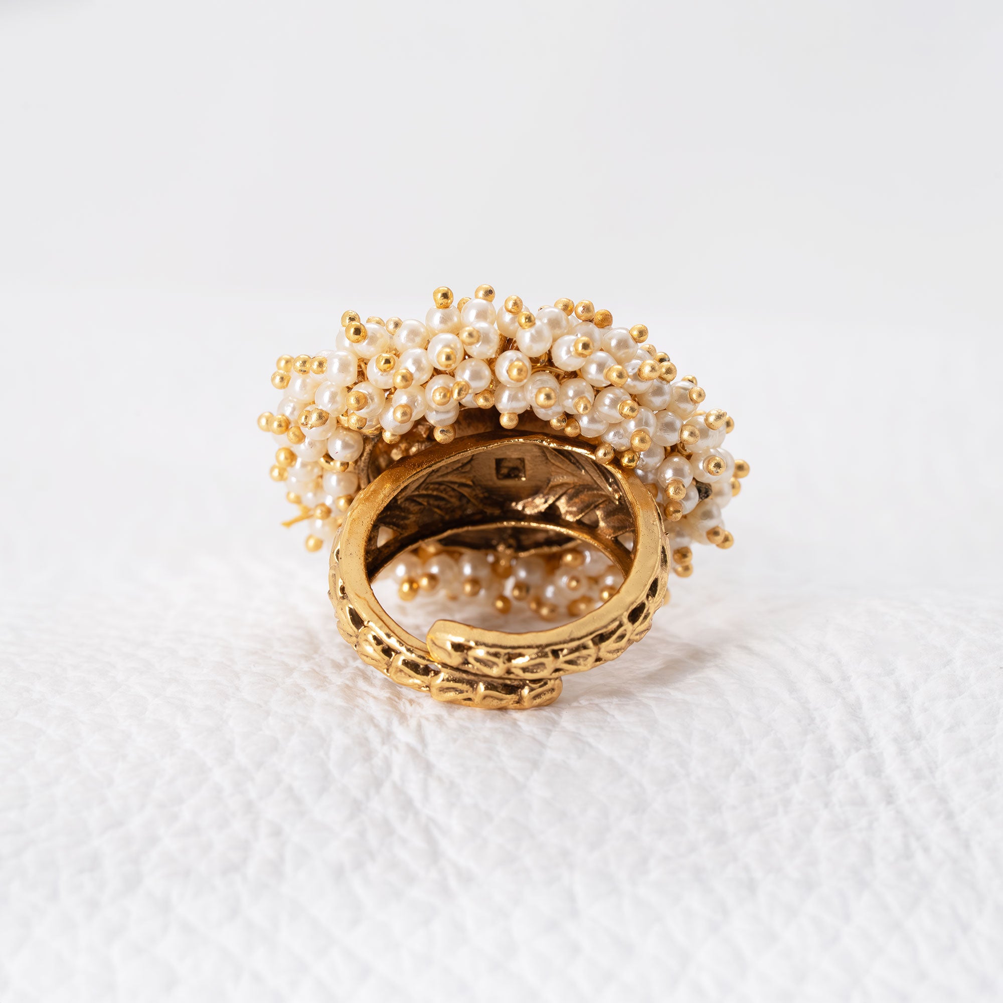 Trendy Pearly Circle RIng